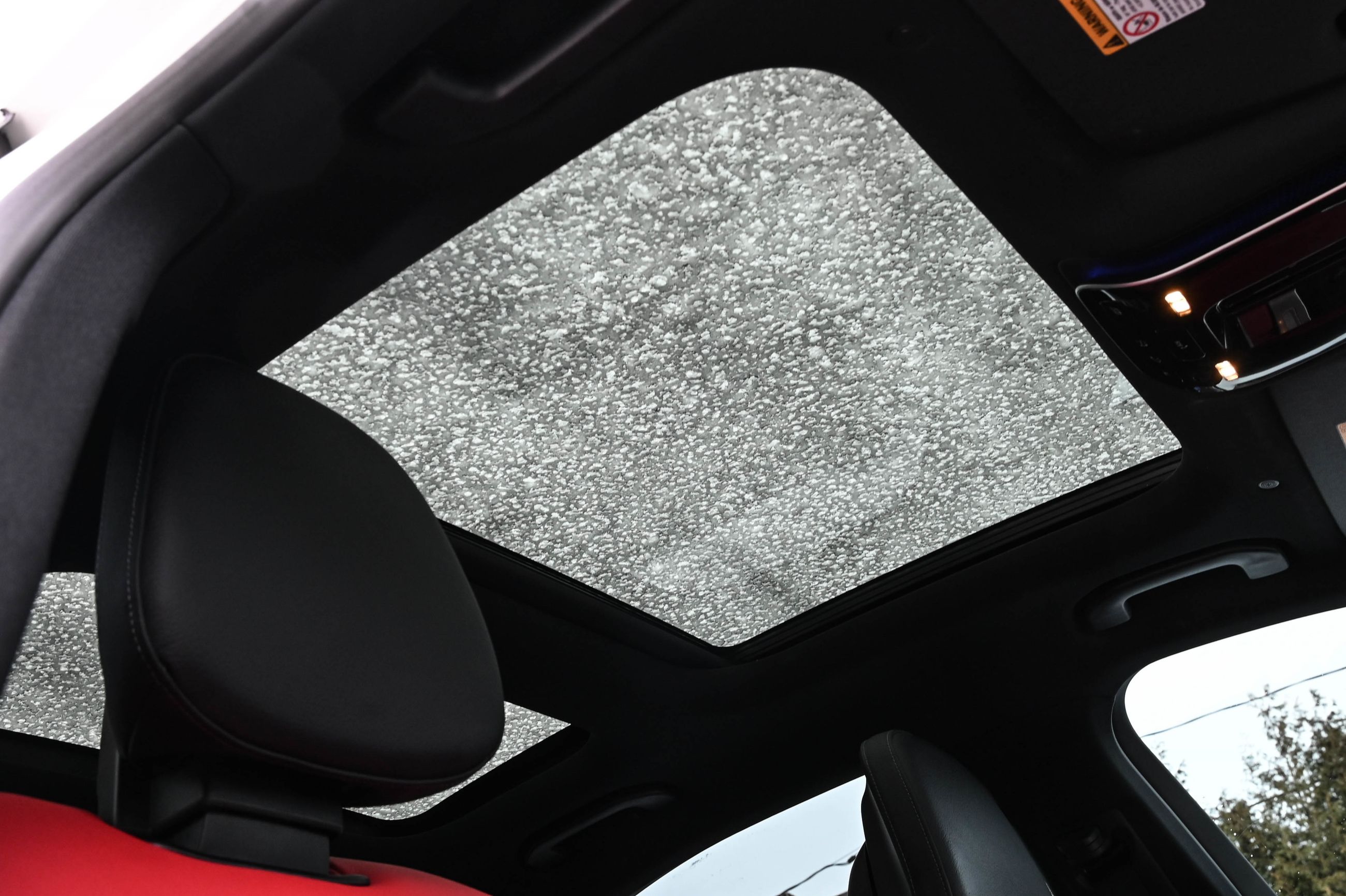 Mercedes-Benz C300  2024