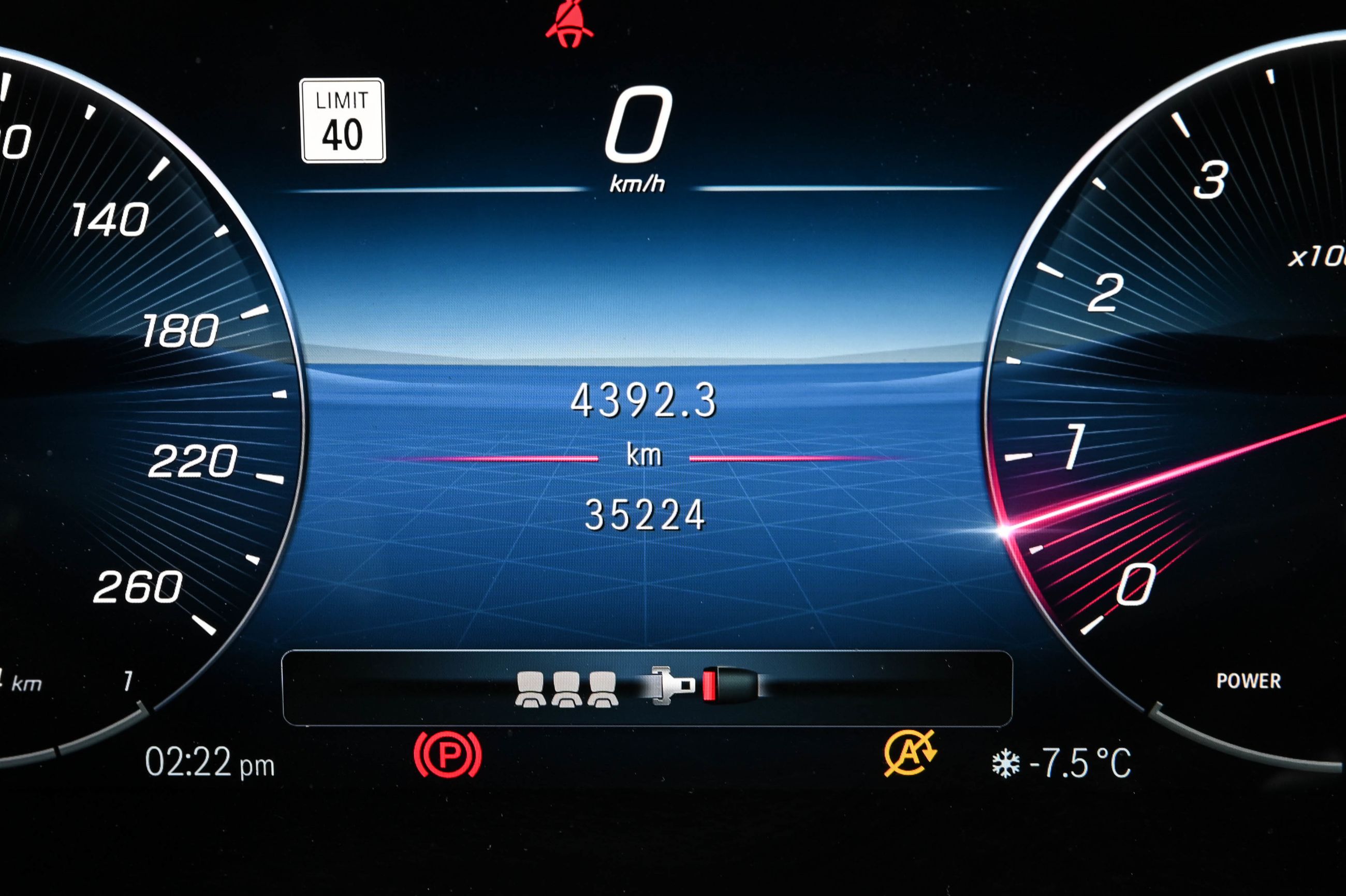 Mercedes-Benz C300  2024