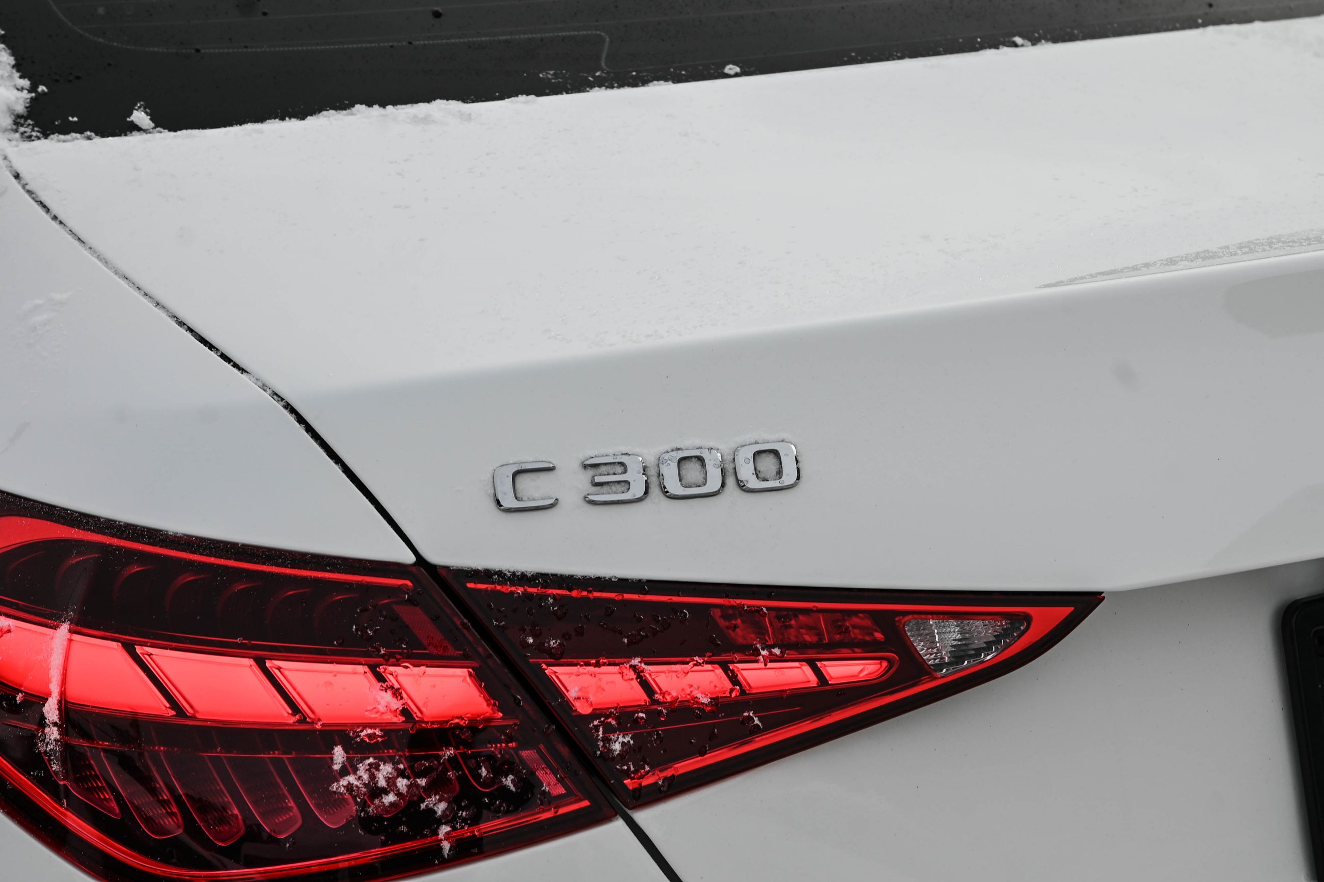 Mercedes-Benz C300  2024