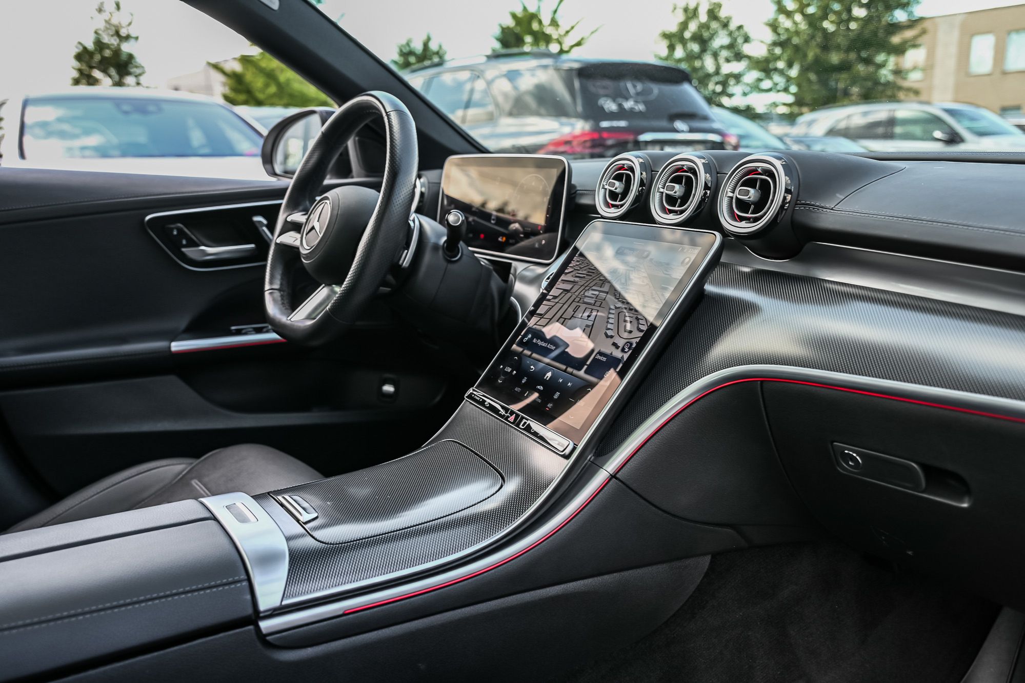 2025 Mercedes-Benz C300