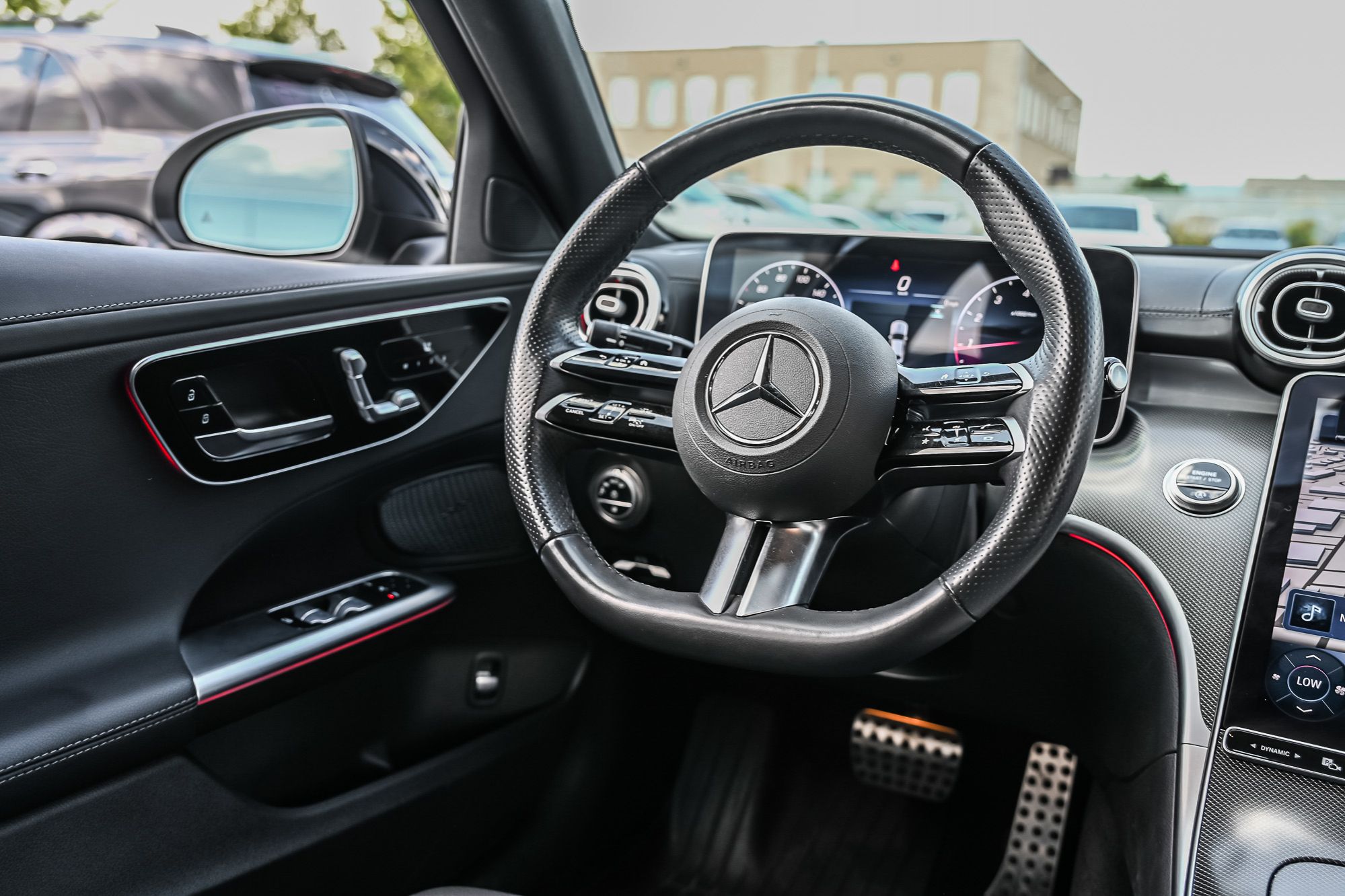 2025 Mercedes-Benz C300