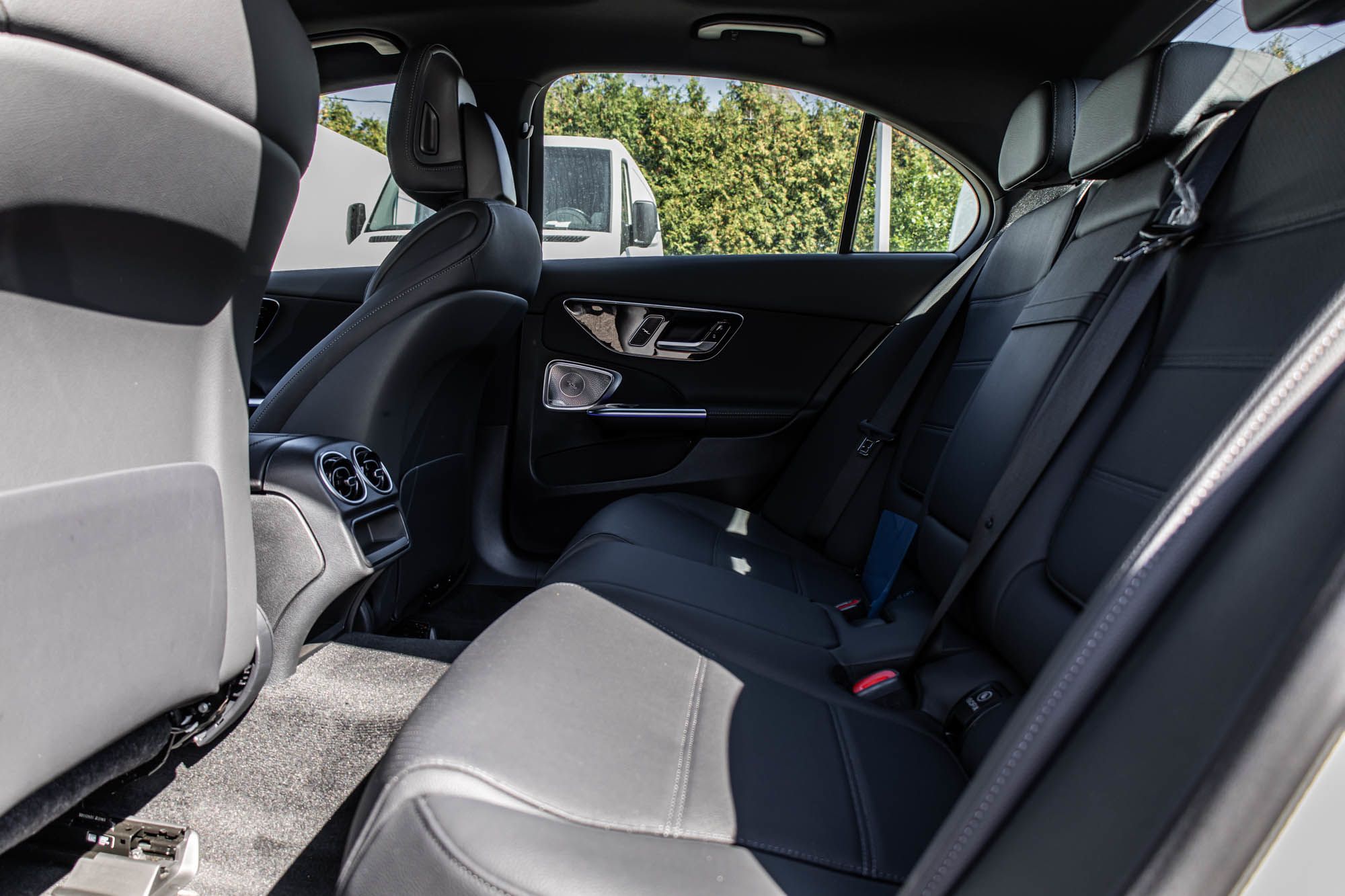 2027 Mercedes-Benz C-Class in Dollard-des-Ormeaux, Quebec