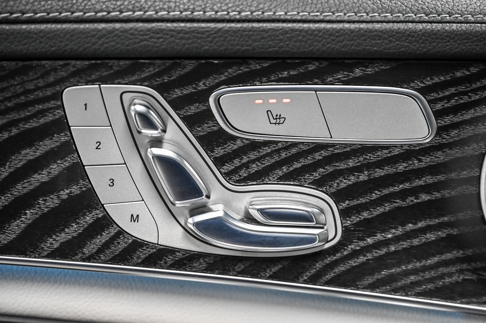 Mercedes-Benz C43 AMG  2018 à Dollard-des-Ormeaux, Québec