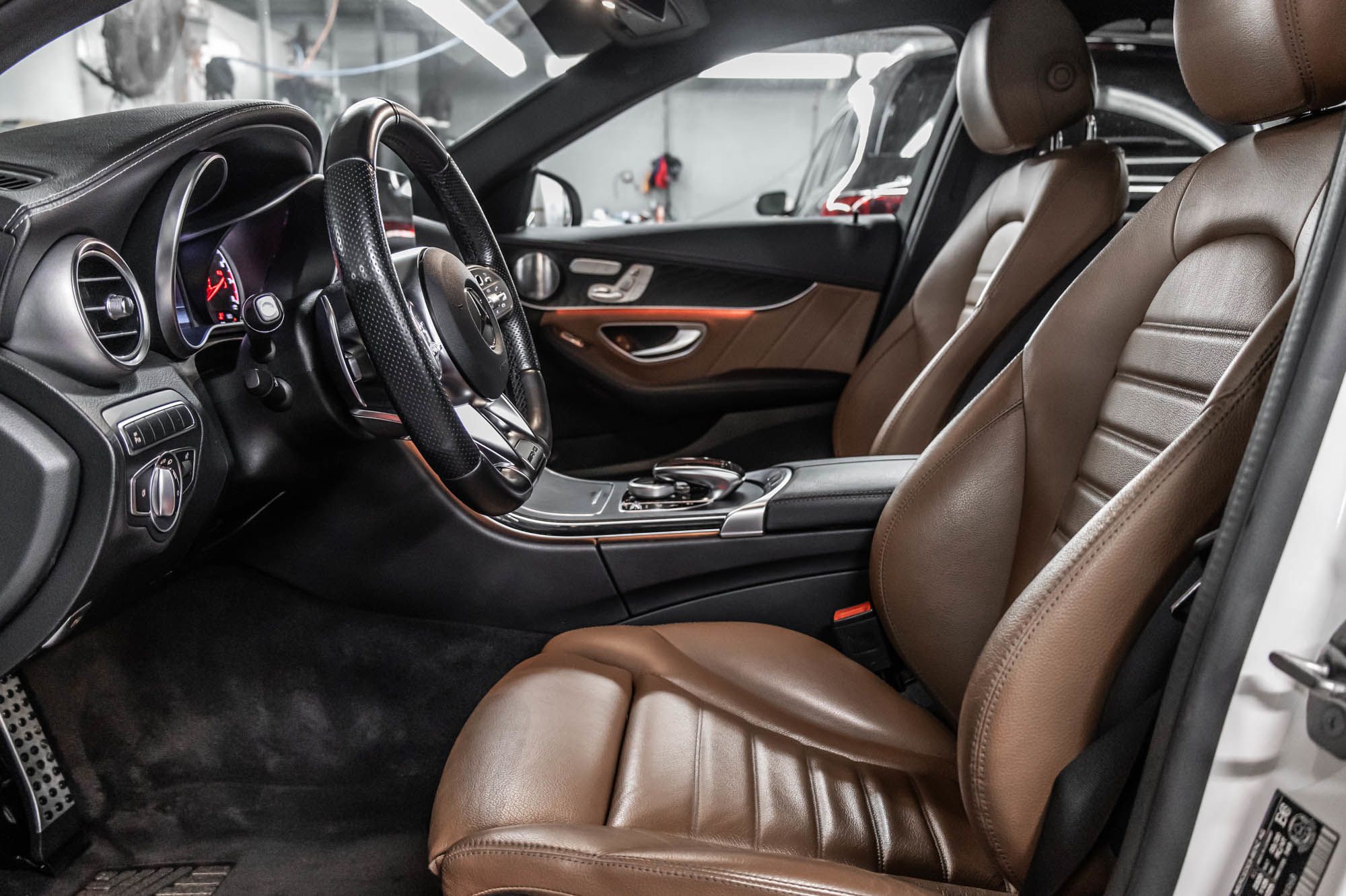 Mercedes-Benz C43 AMG  2020