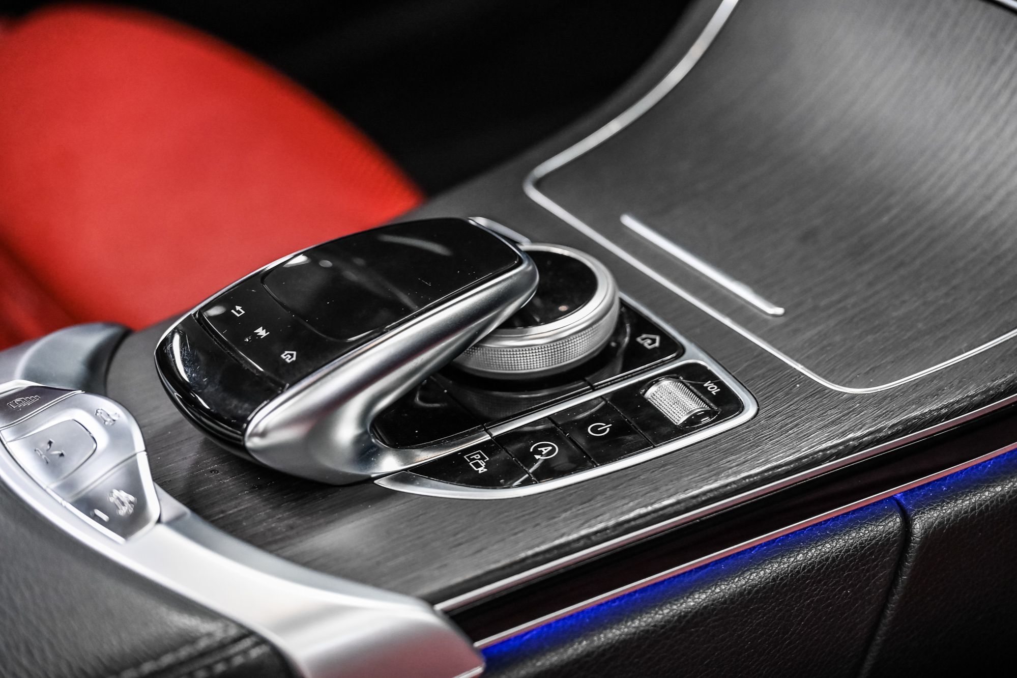 Mercedes-Benz C43 AMG  2022