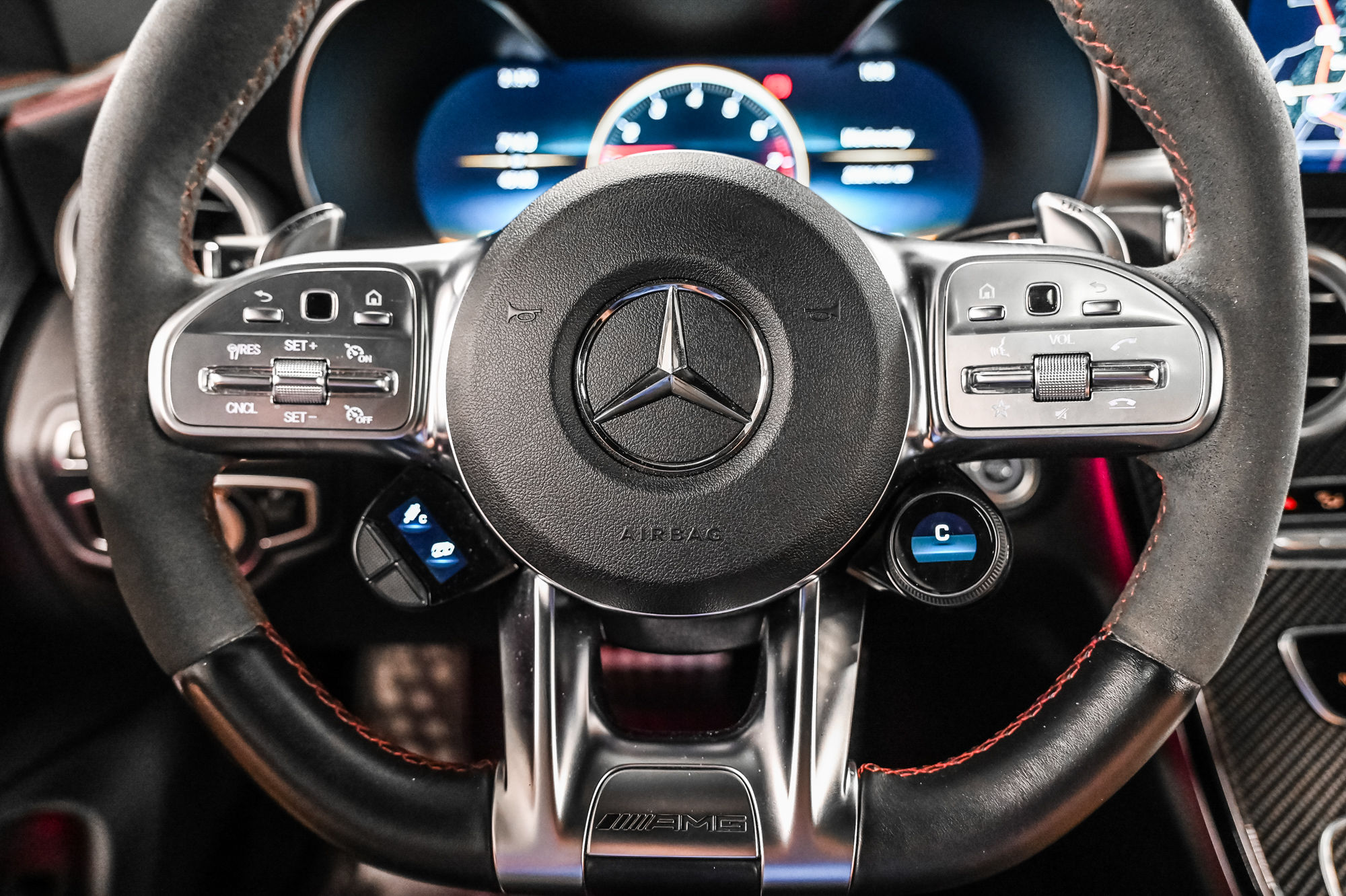 2023 Mercedes-Benz C43 AMG in Dollard-des-Ormeaux, Quebec