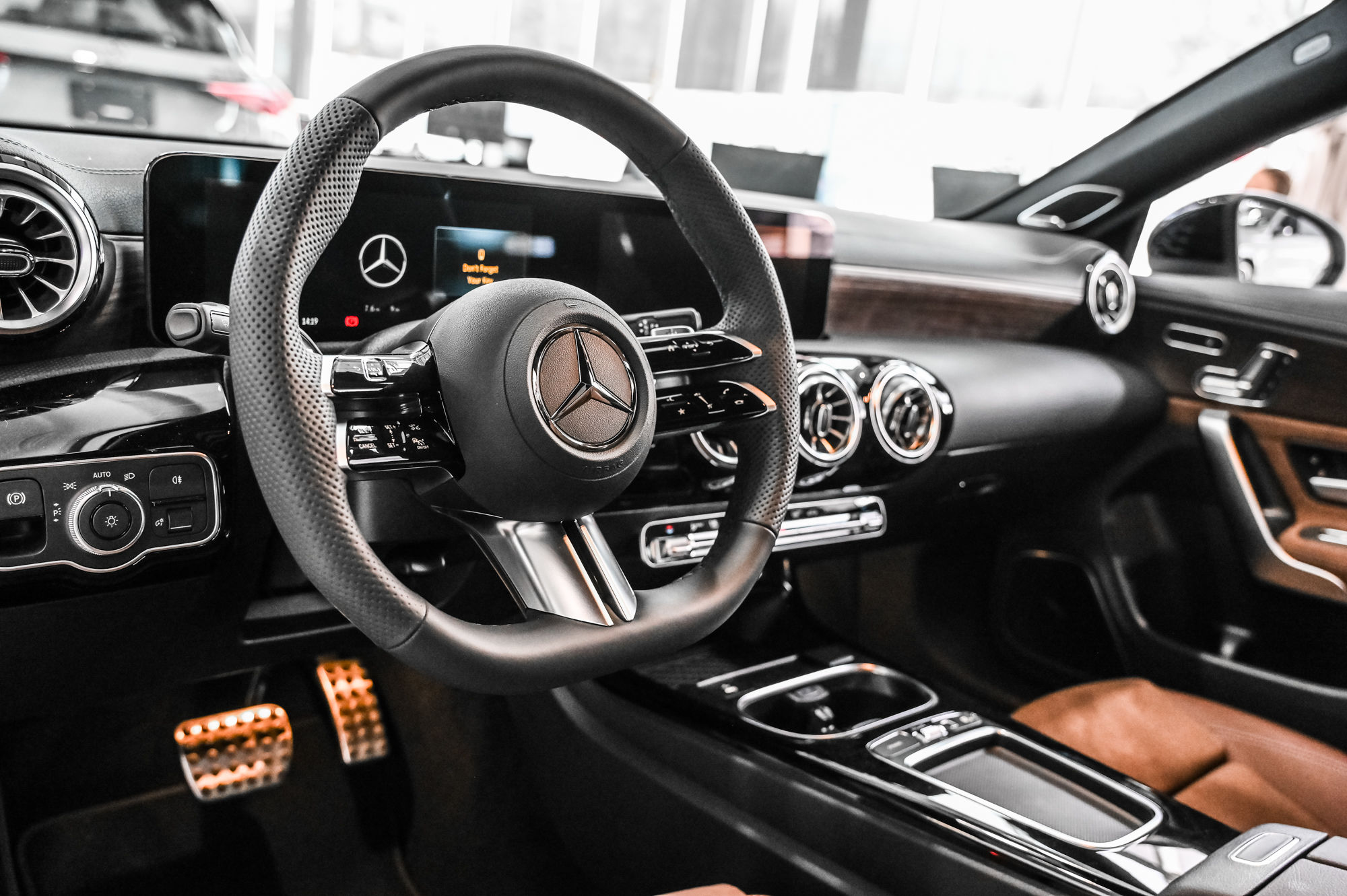 Mercedes-Benz CLA  2025 à Dollard-des-Ormeaux, Québec