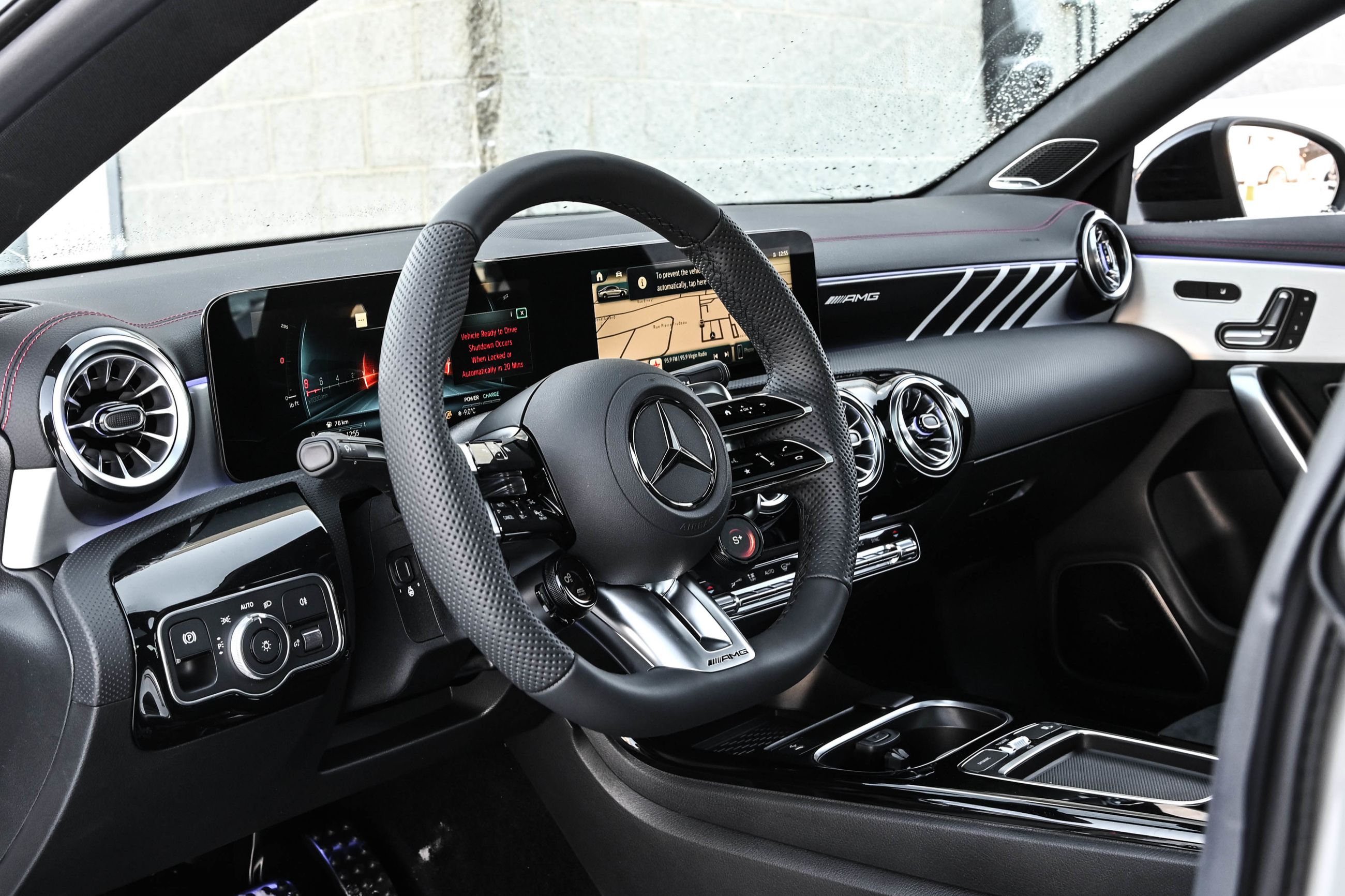 Mercedes-Benz CLA  2026
