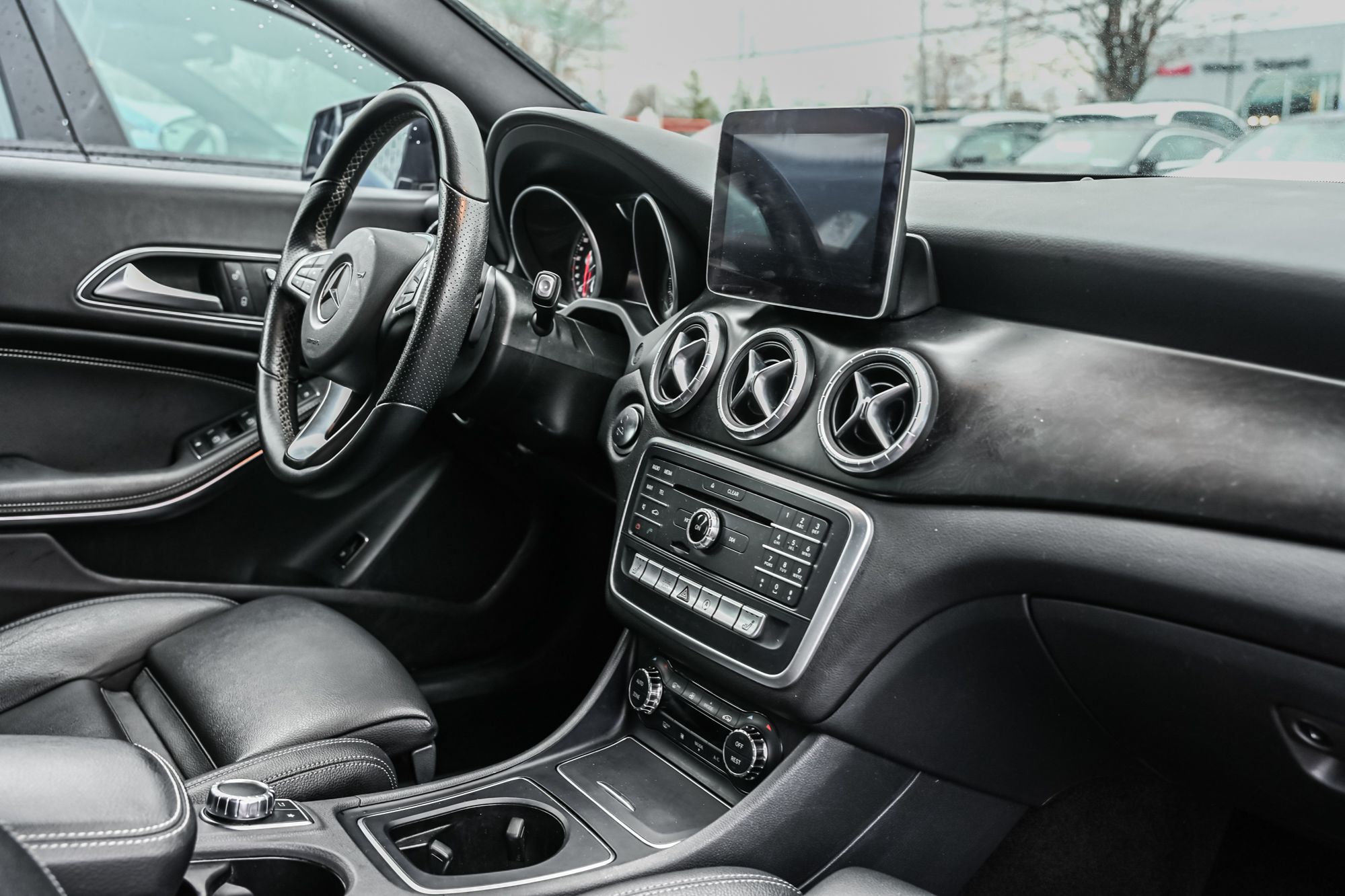 Mercedes-Benz CLA250  2017