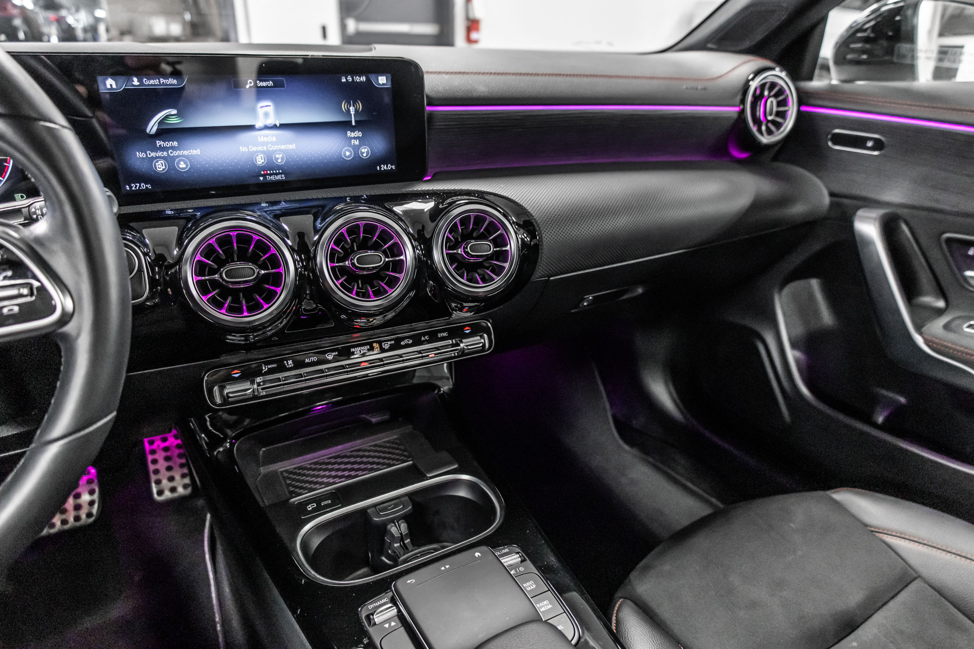 2023 Mercedes-Benz CLA250 in Dollard-des-Ormeaux, Quebec