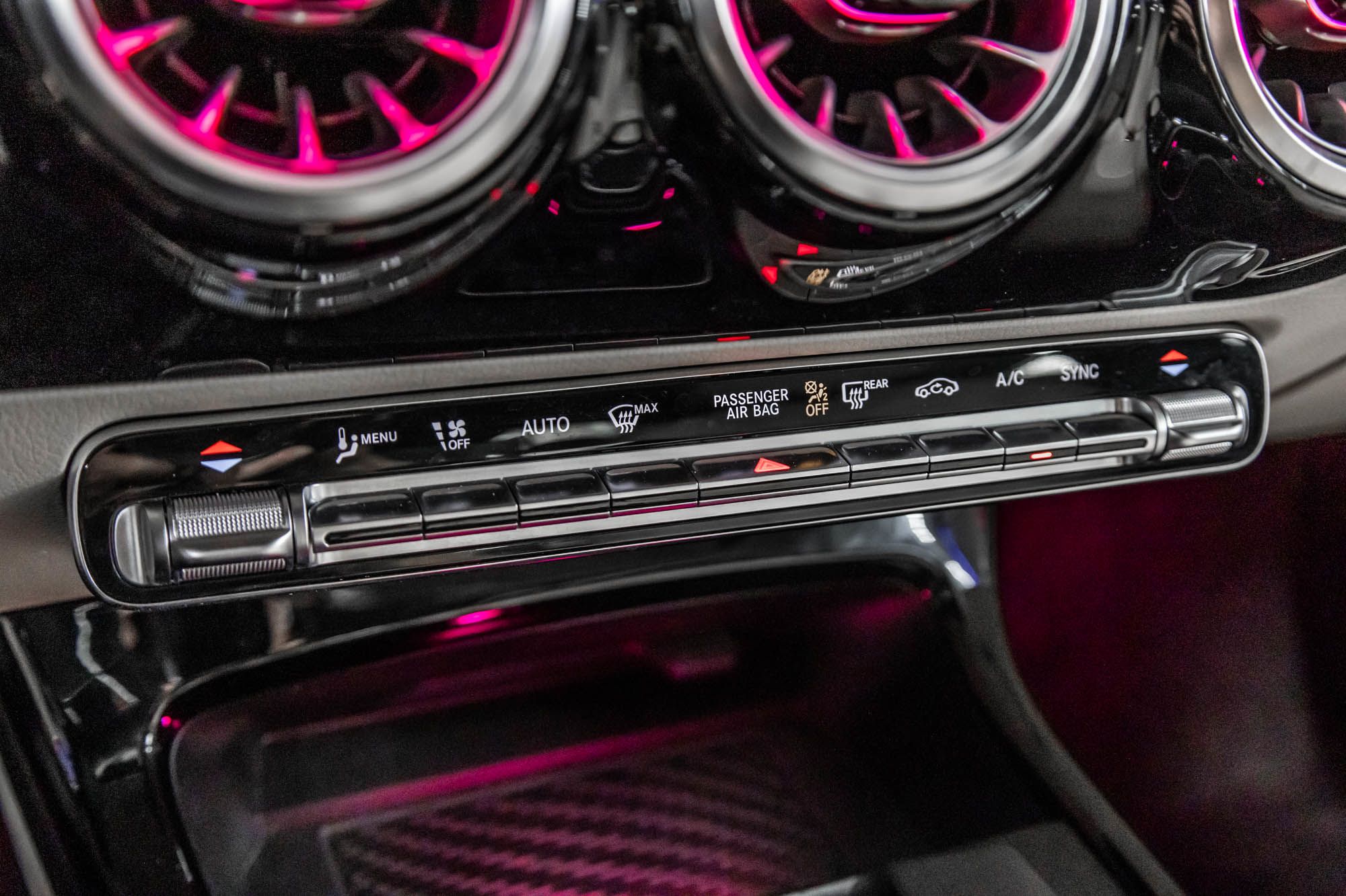 Mercedes-Benz CLA250  2023