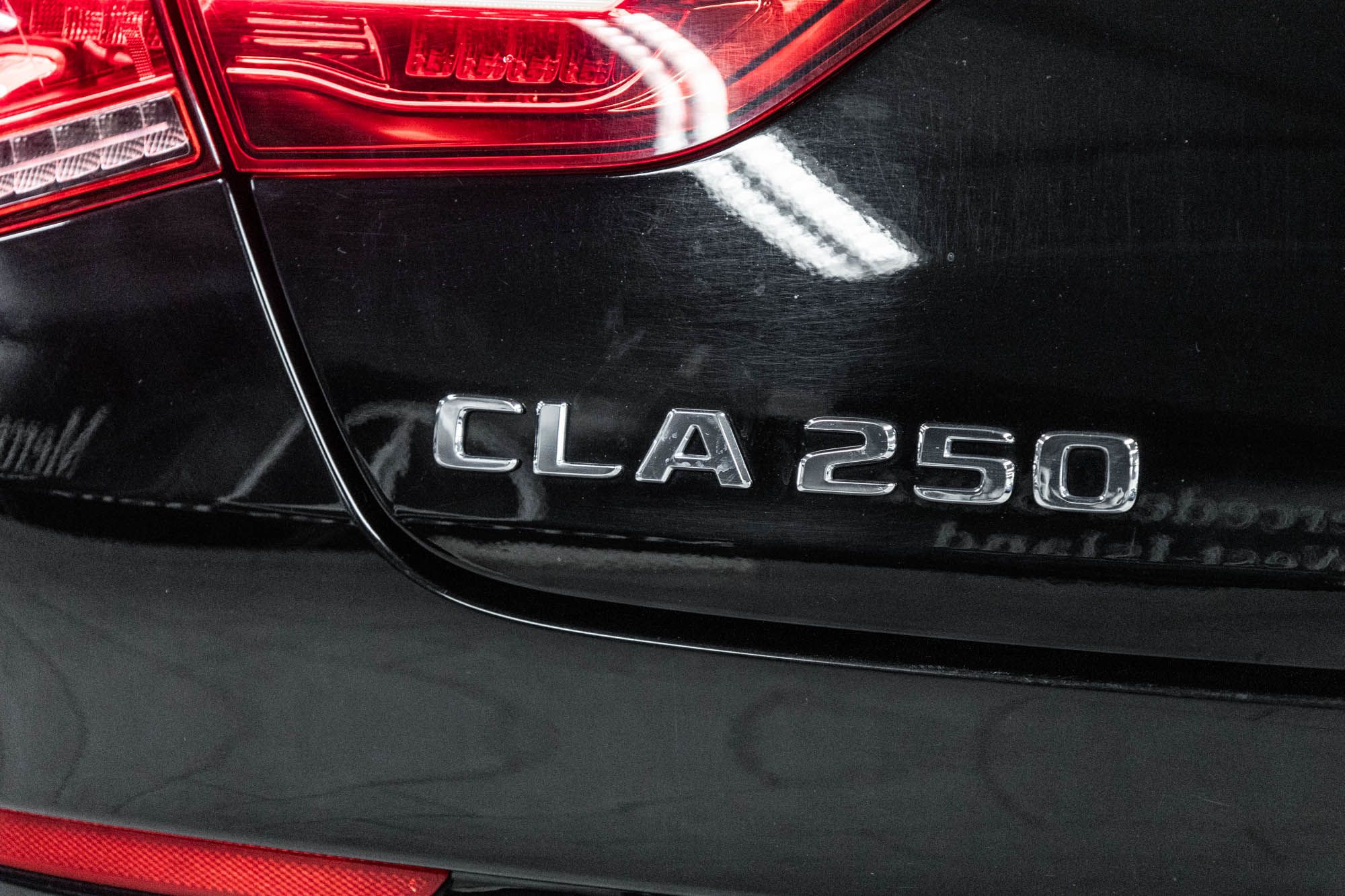 Mercedes-Benz CLA250  2023