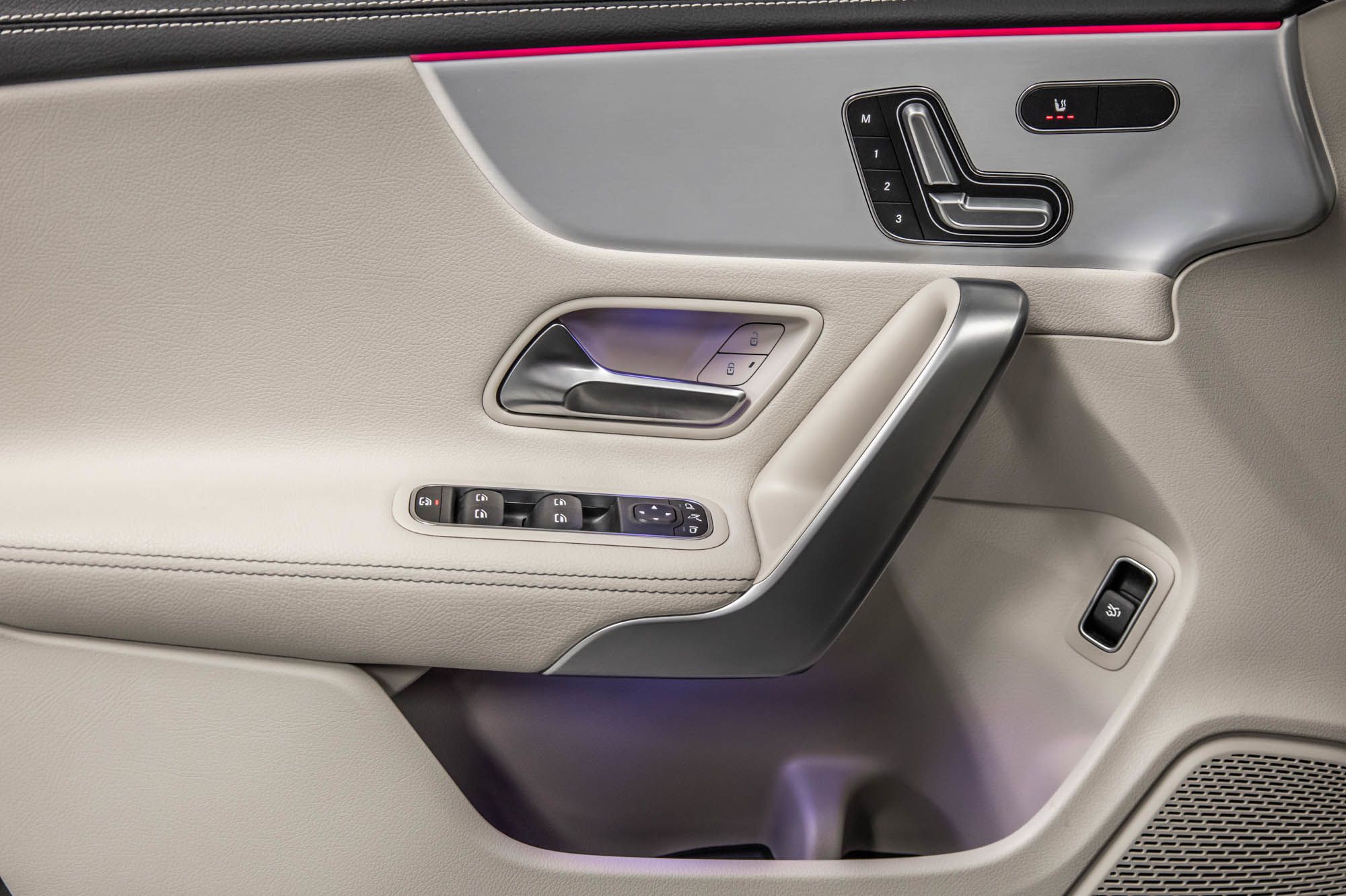 Mercedes-Benz CLA250  2023