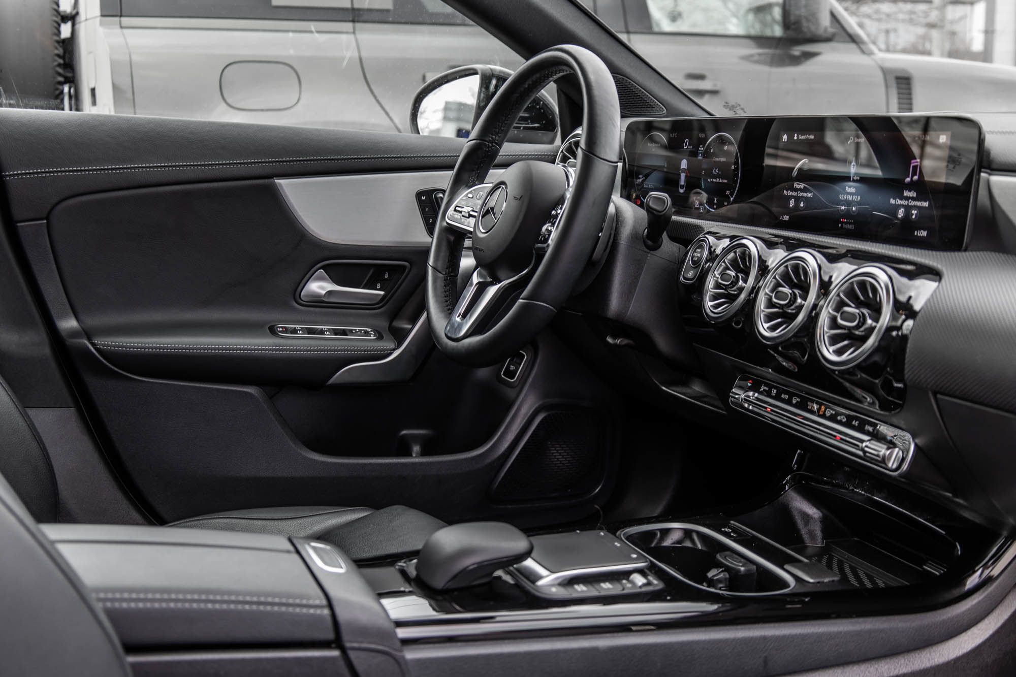 Mercedes-Benz CLA250  2023 à Dollard-des-Ormeaux, Québec