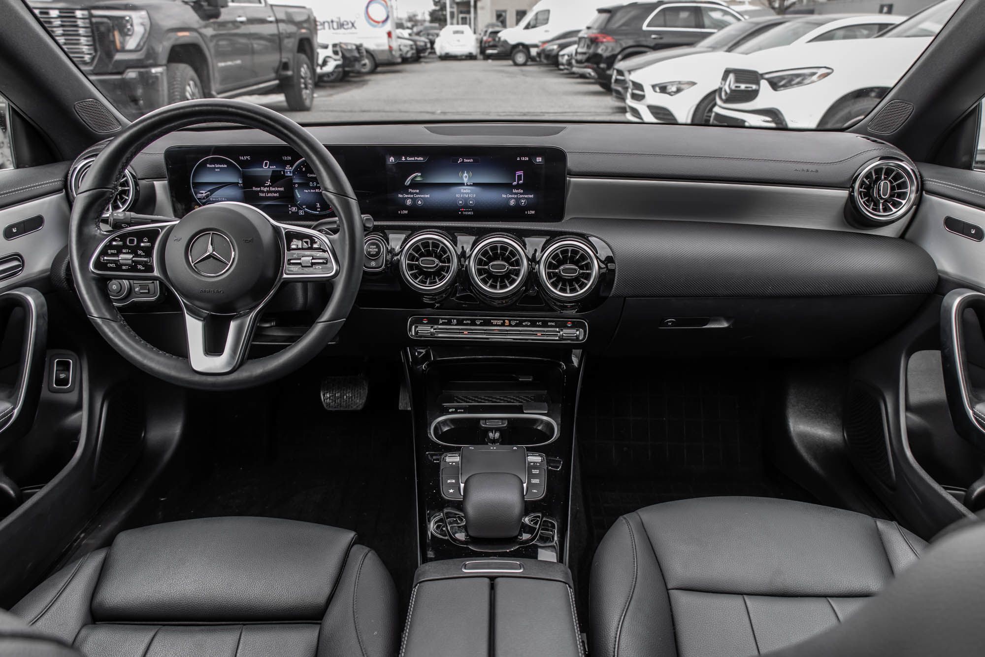 Mercedes-Benz CLA250  2023 à Dollard-des-Ormeaux, Québec