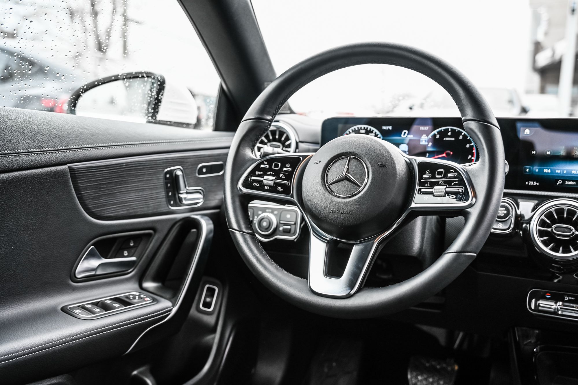 Mercedes-Benz CLA250  2023