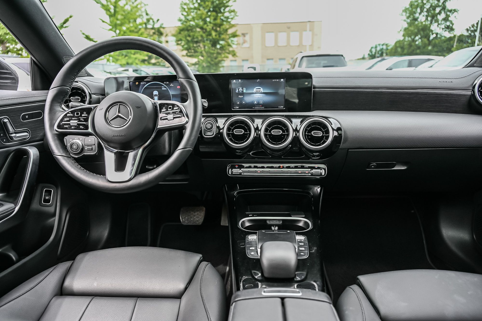 Mercedes-Benz CLA250  2023