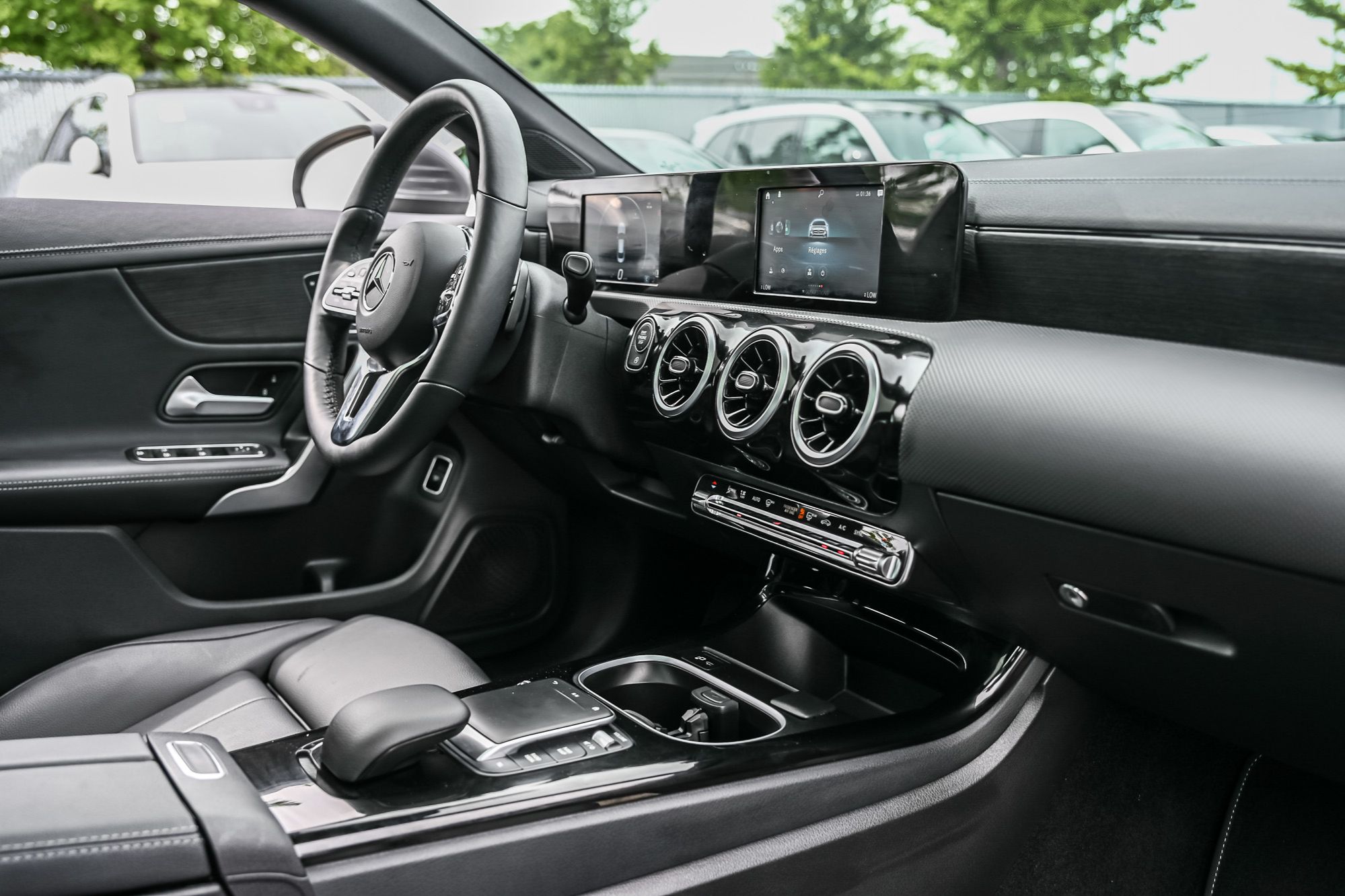Mercedes-Benz CLA250  2023