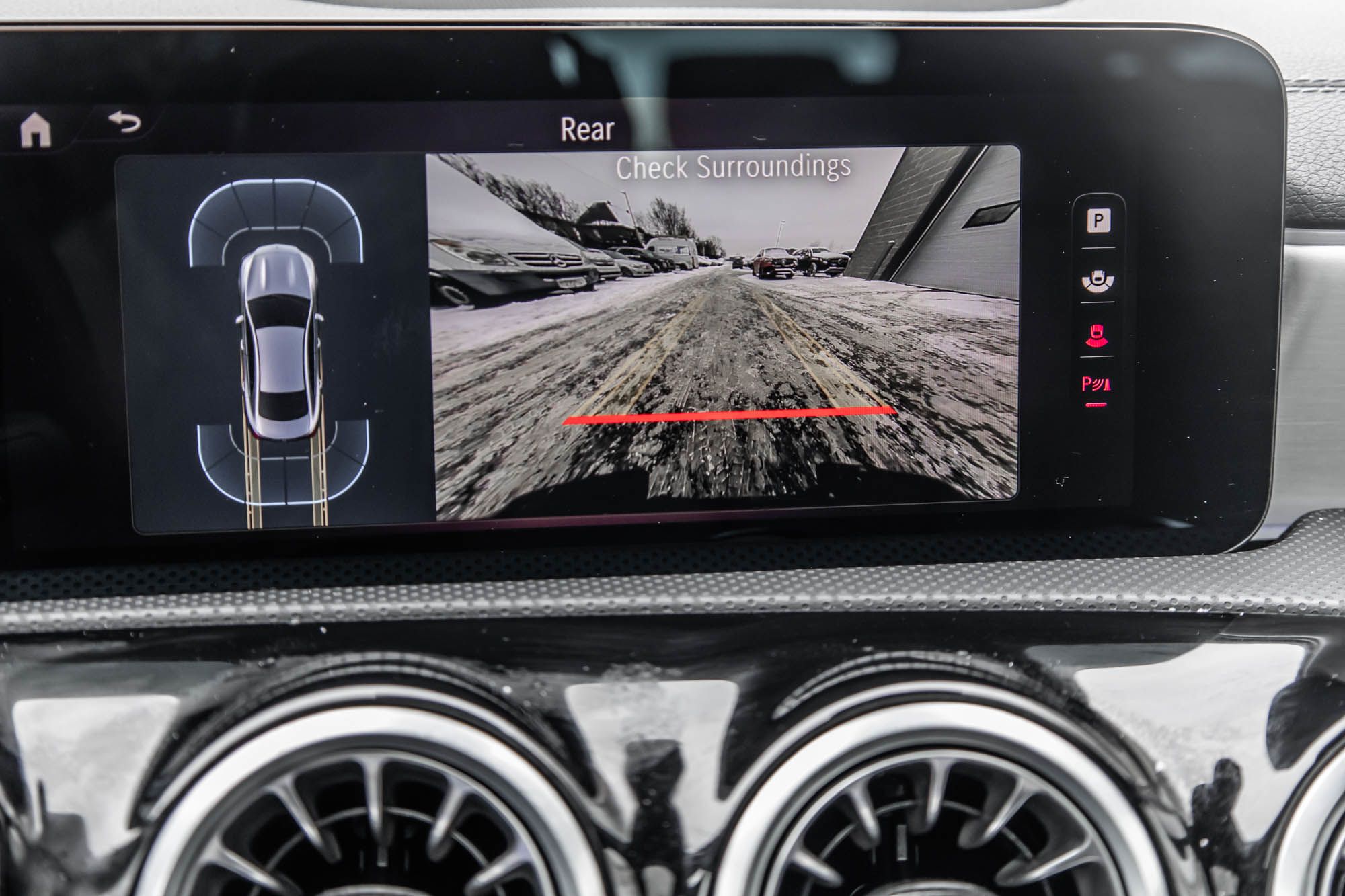 Mercedes-Benz CLA250  2025