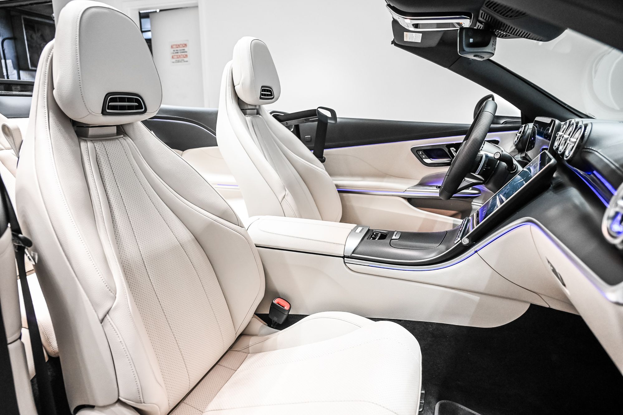 2027 Mercedes-Benz CLE in Dollard-des-Ormeaux, Quebec