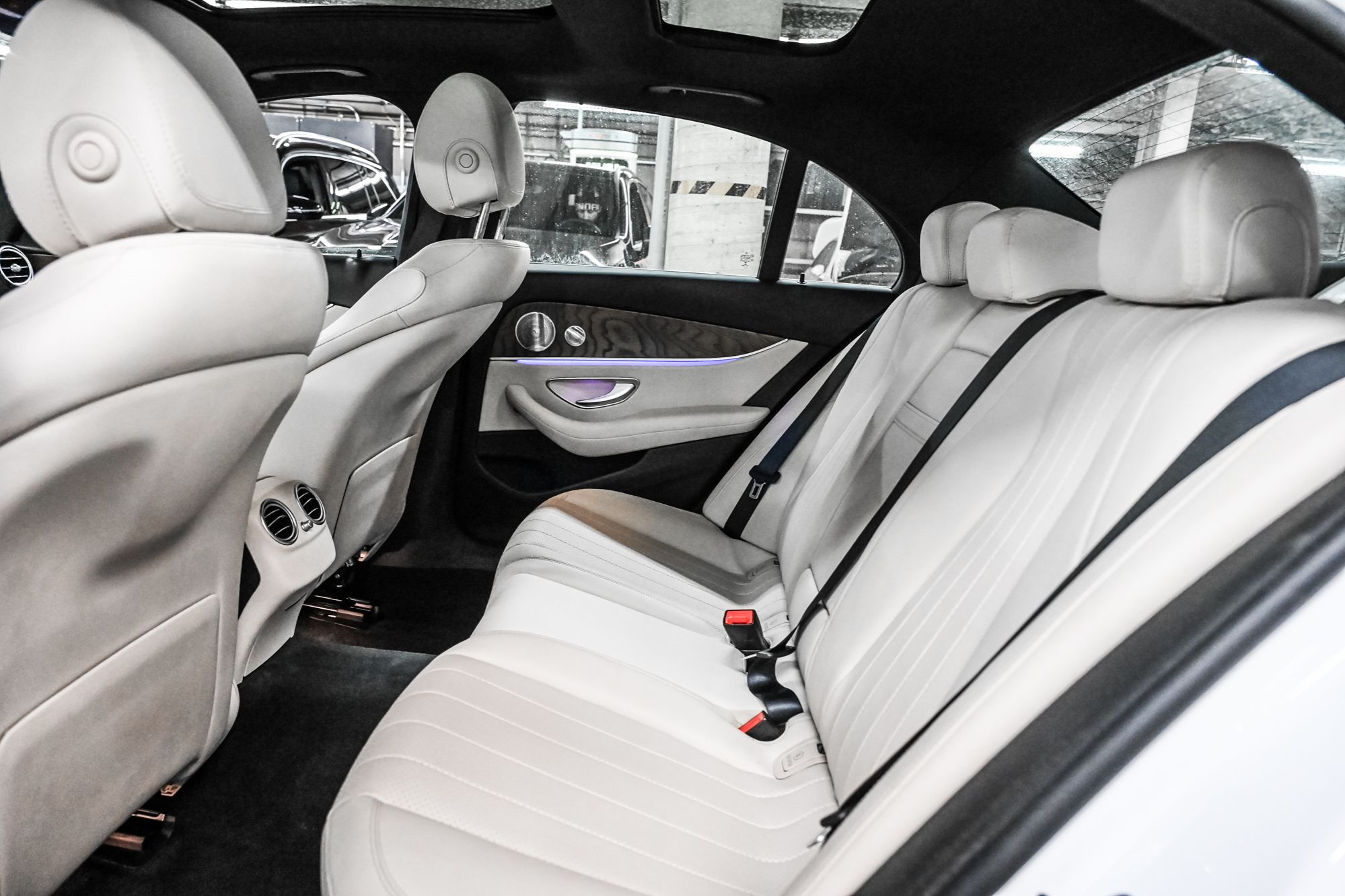 Mercedes-Benz E350  2020