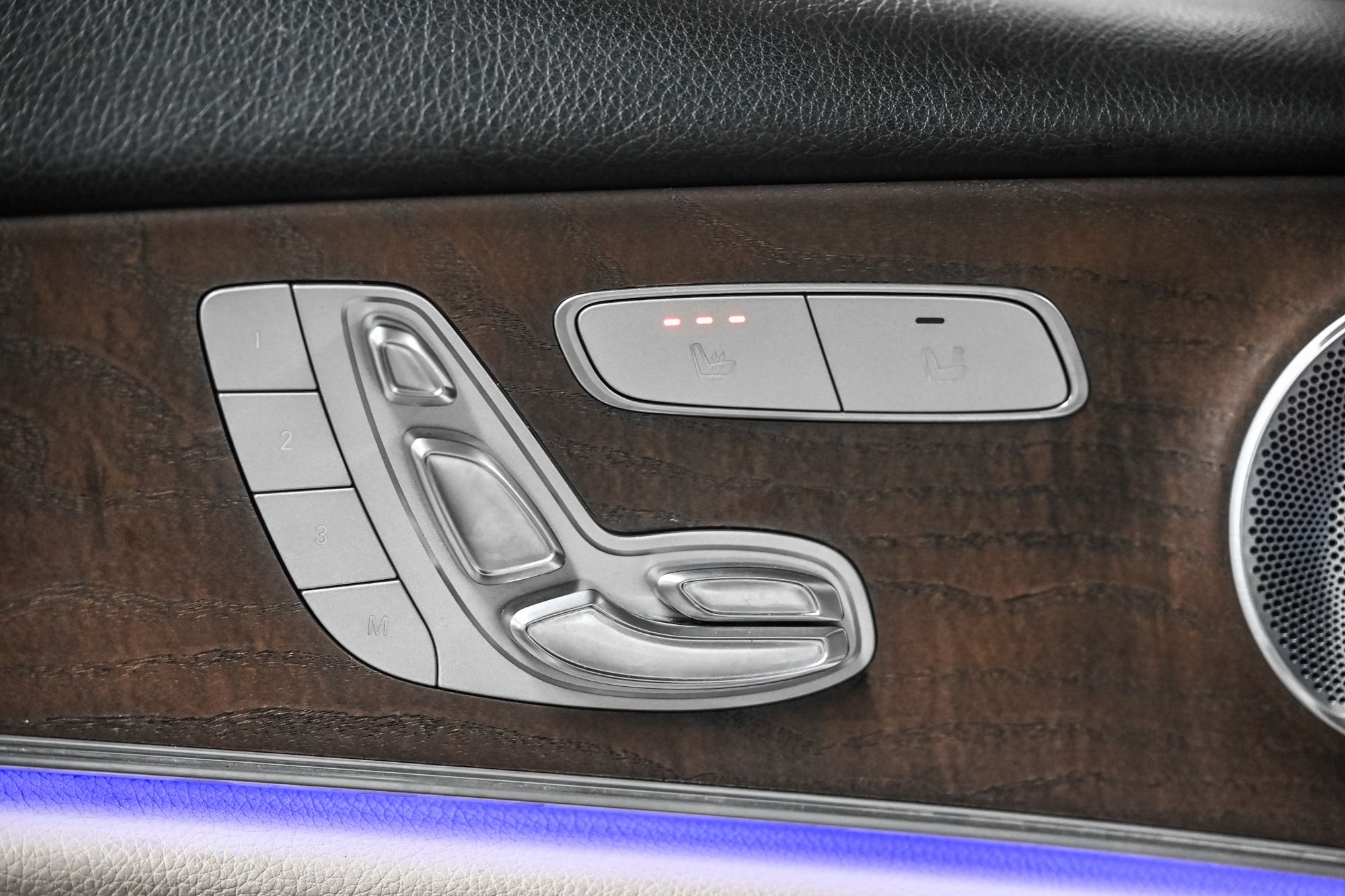 Mercedes-Benz E350  2020