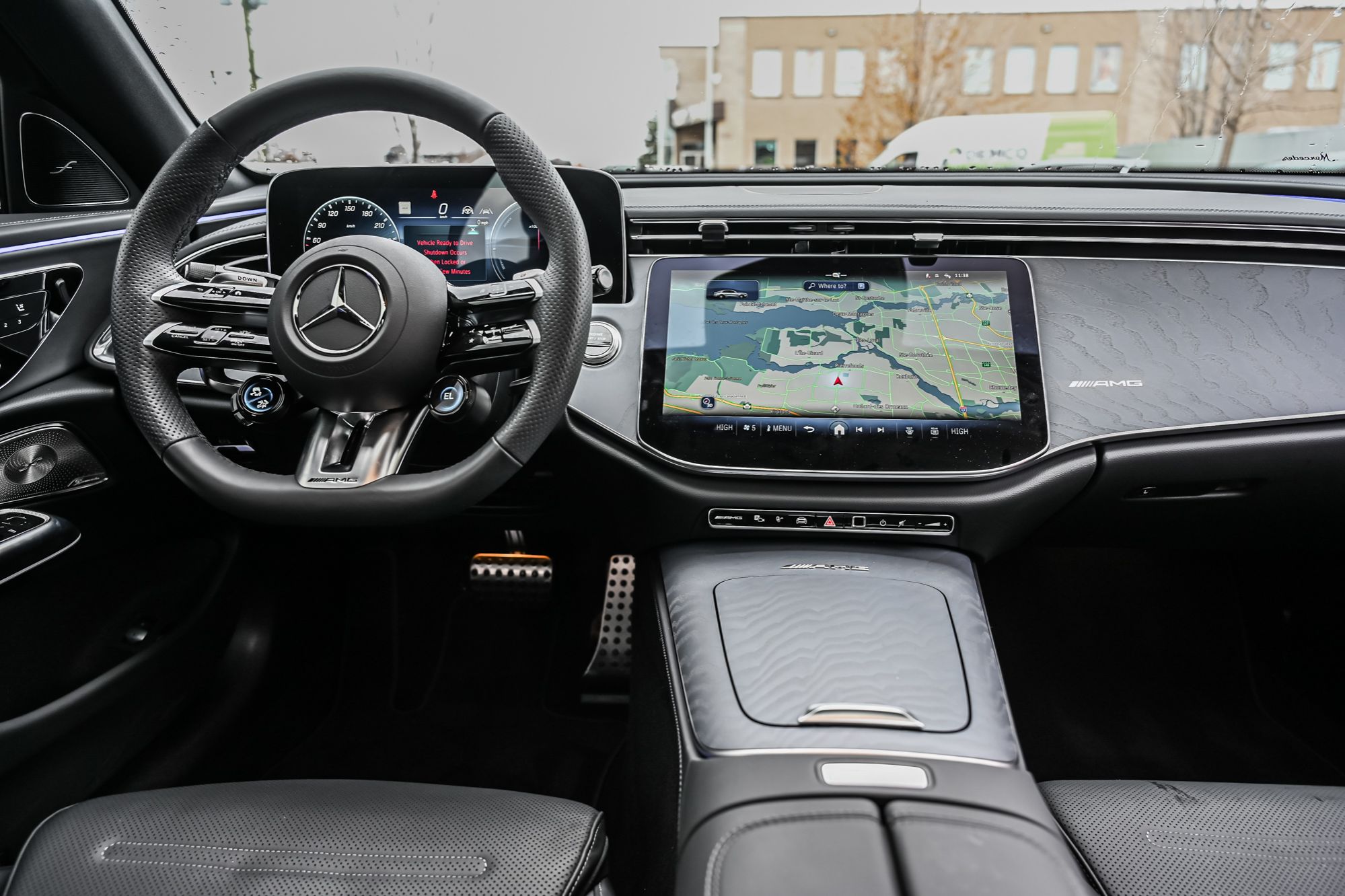 Mercedes-Benz E53e  2025