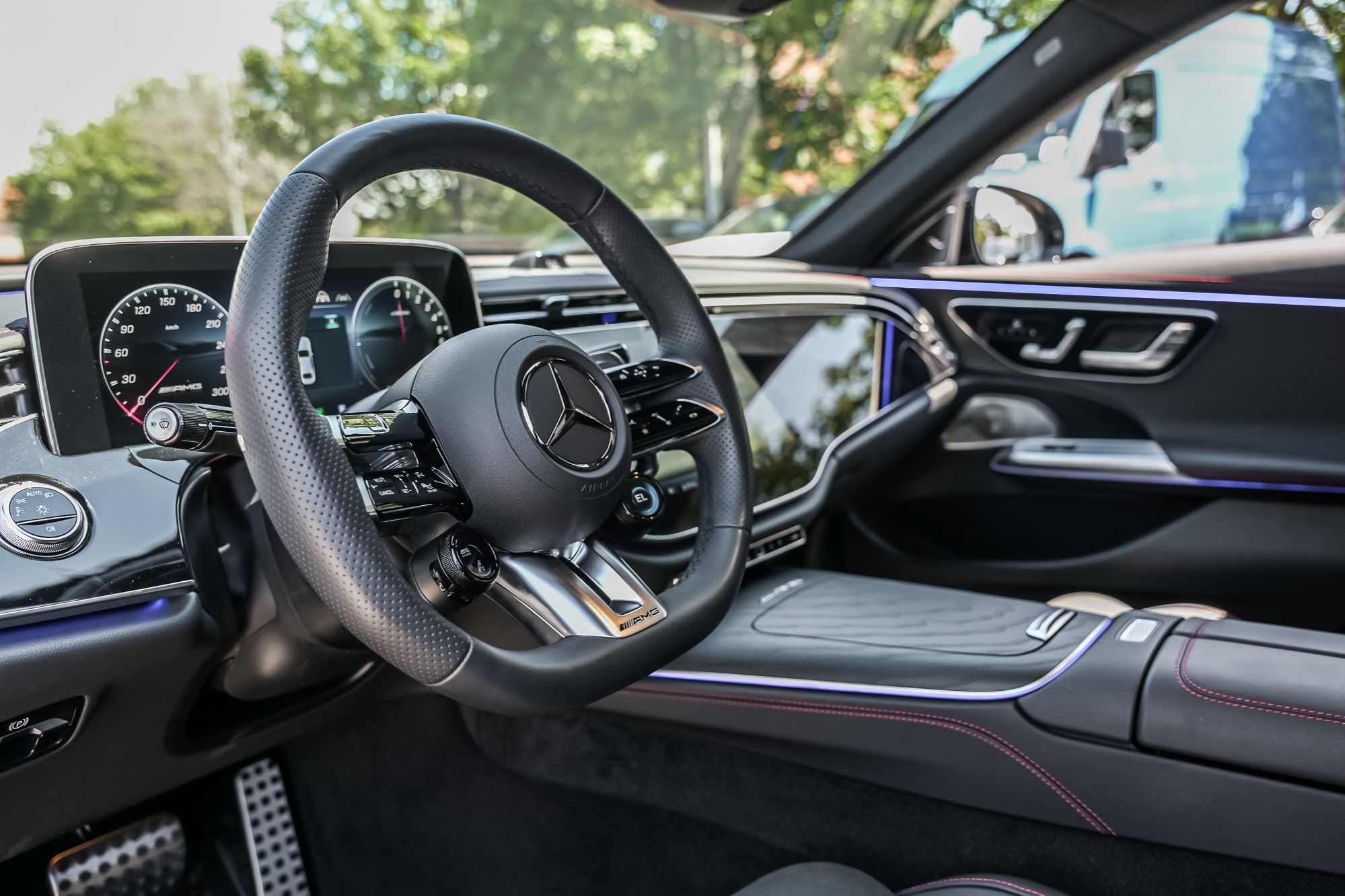 2026 Mercedes-Benz E53e in Dollard-des-Ormeaux, Quebec