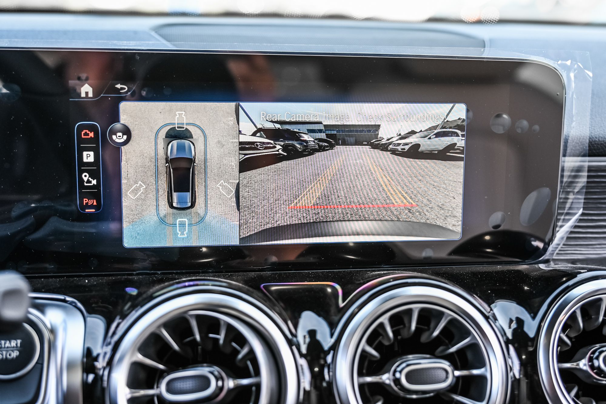 Mercedes-Benz EQB  2025