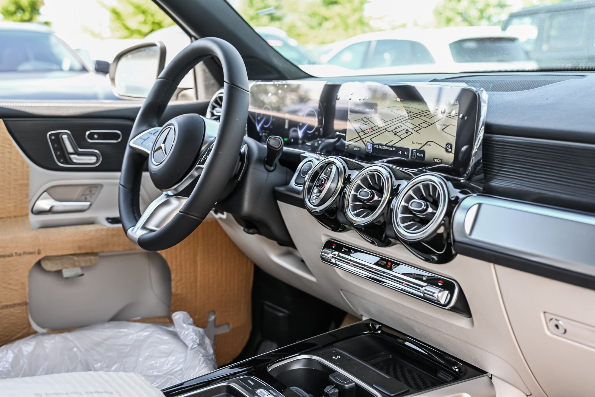 2025 Mercedes-Benz EQB