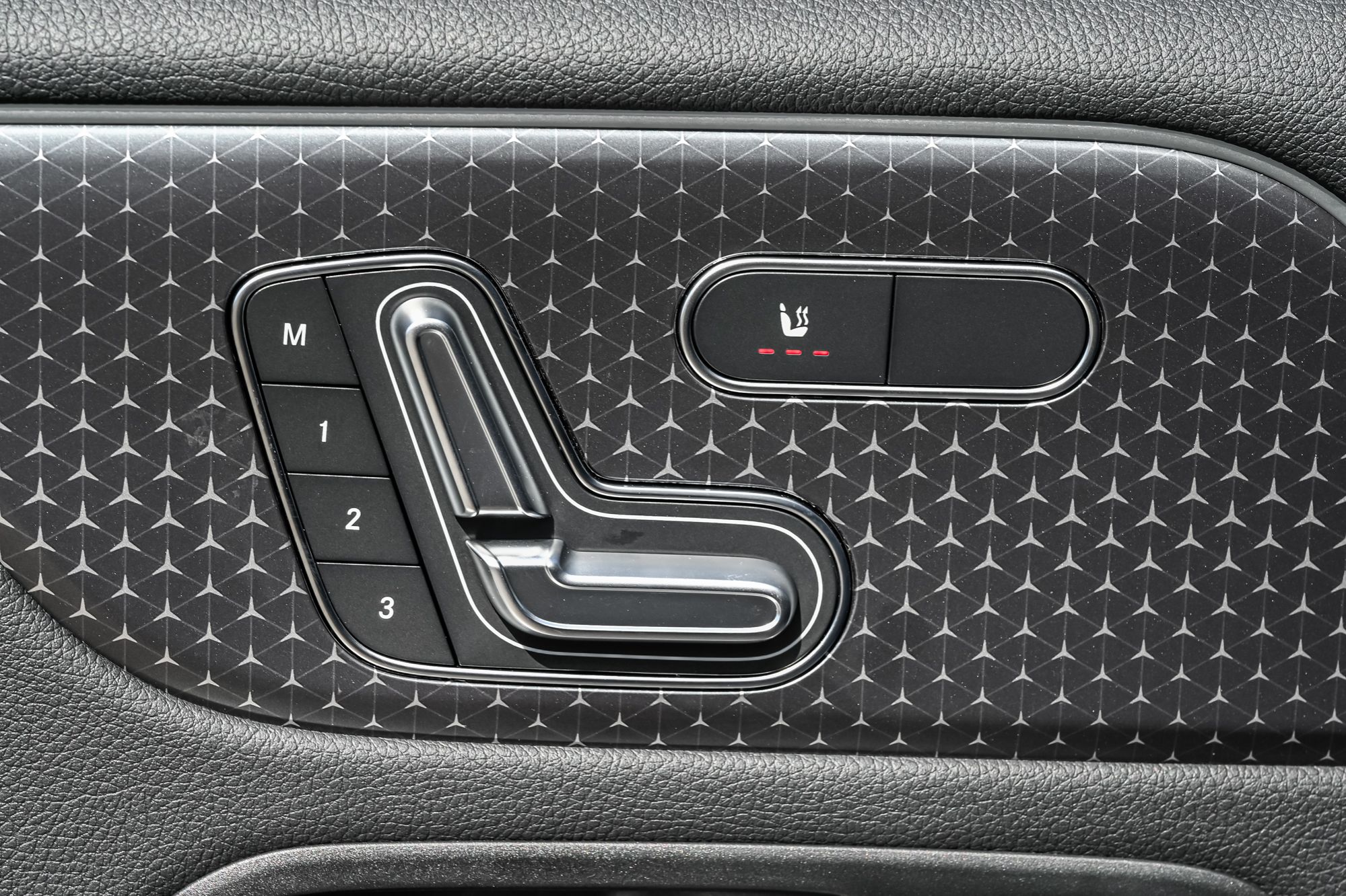 2025 Mercedes-Benz EQB