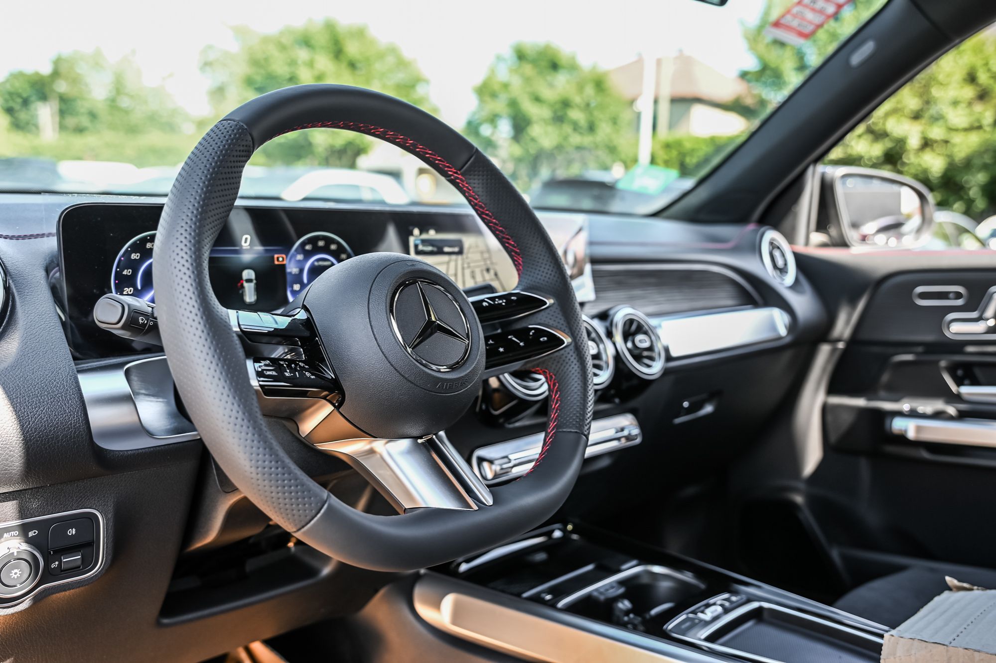 2025 Mercedes-Benz EQB