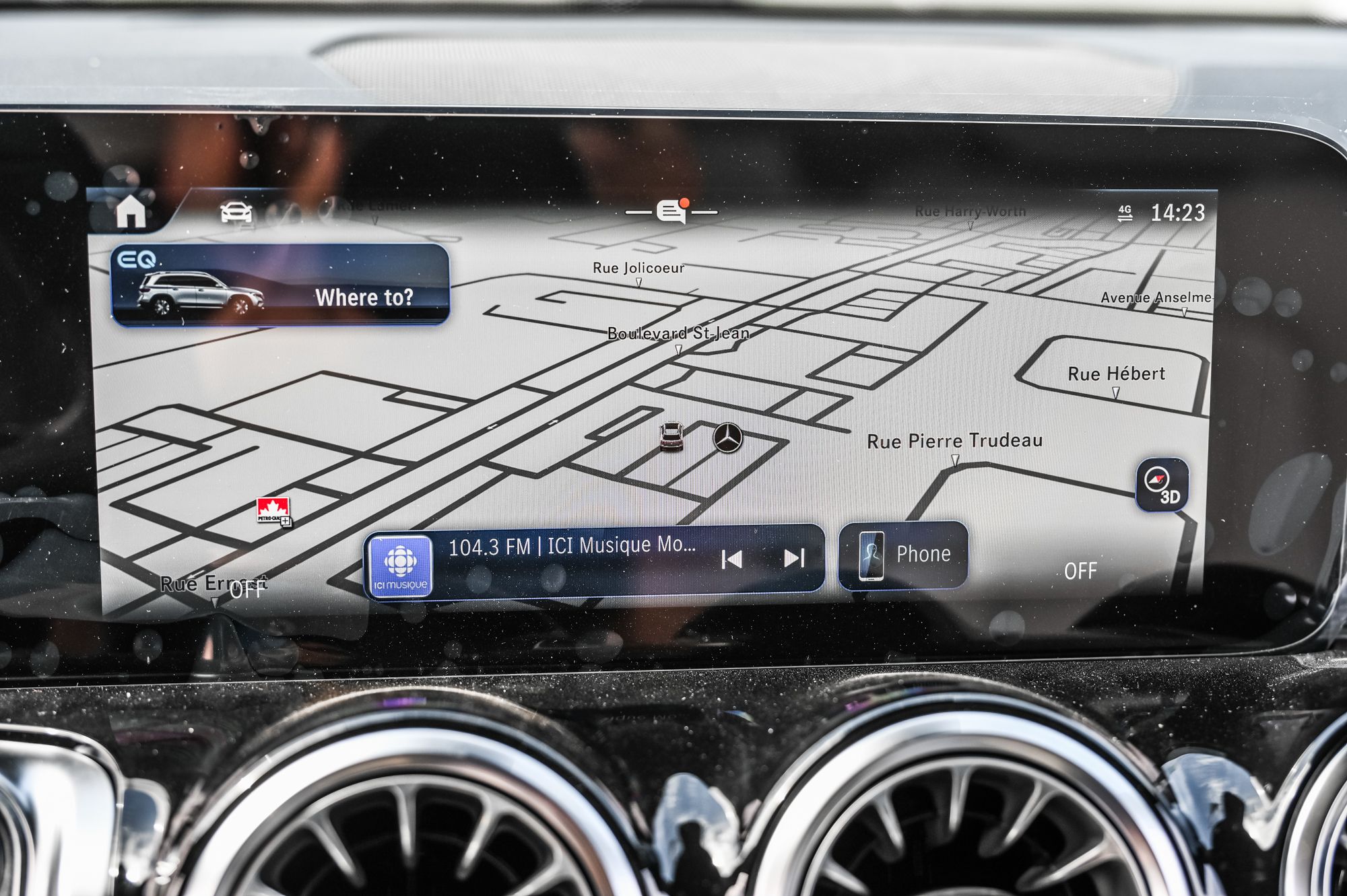 2025 Mercedes-Benz EQB