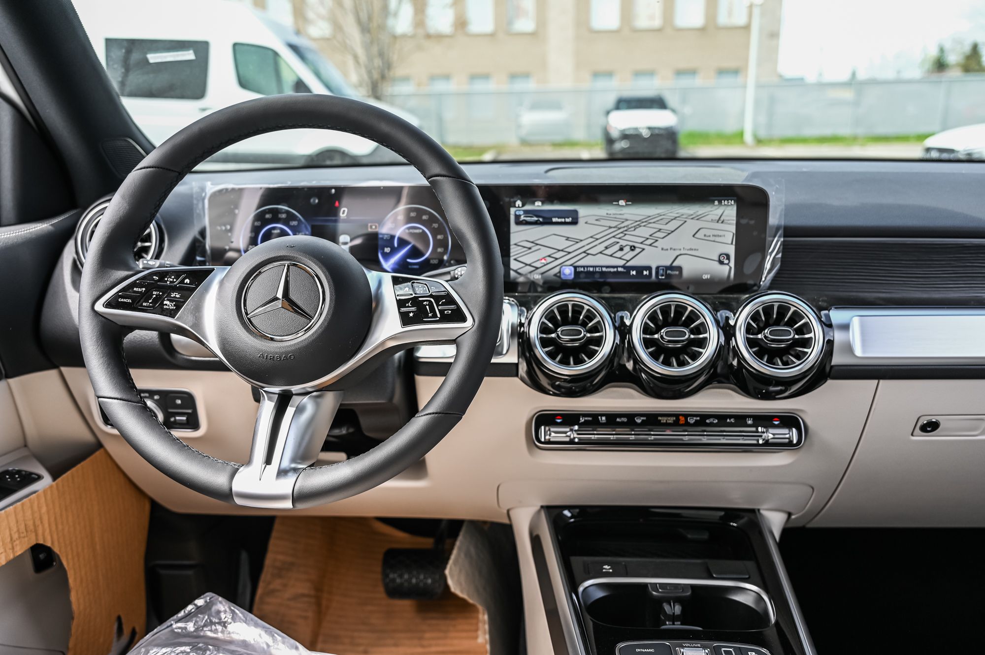 2025 Mercedes-Benz EQB