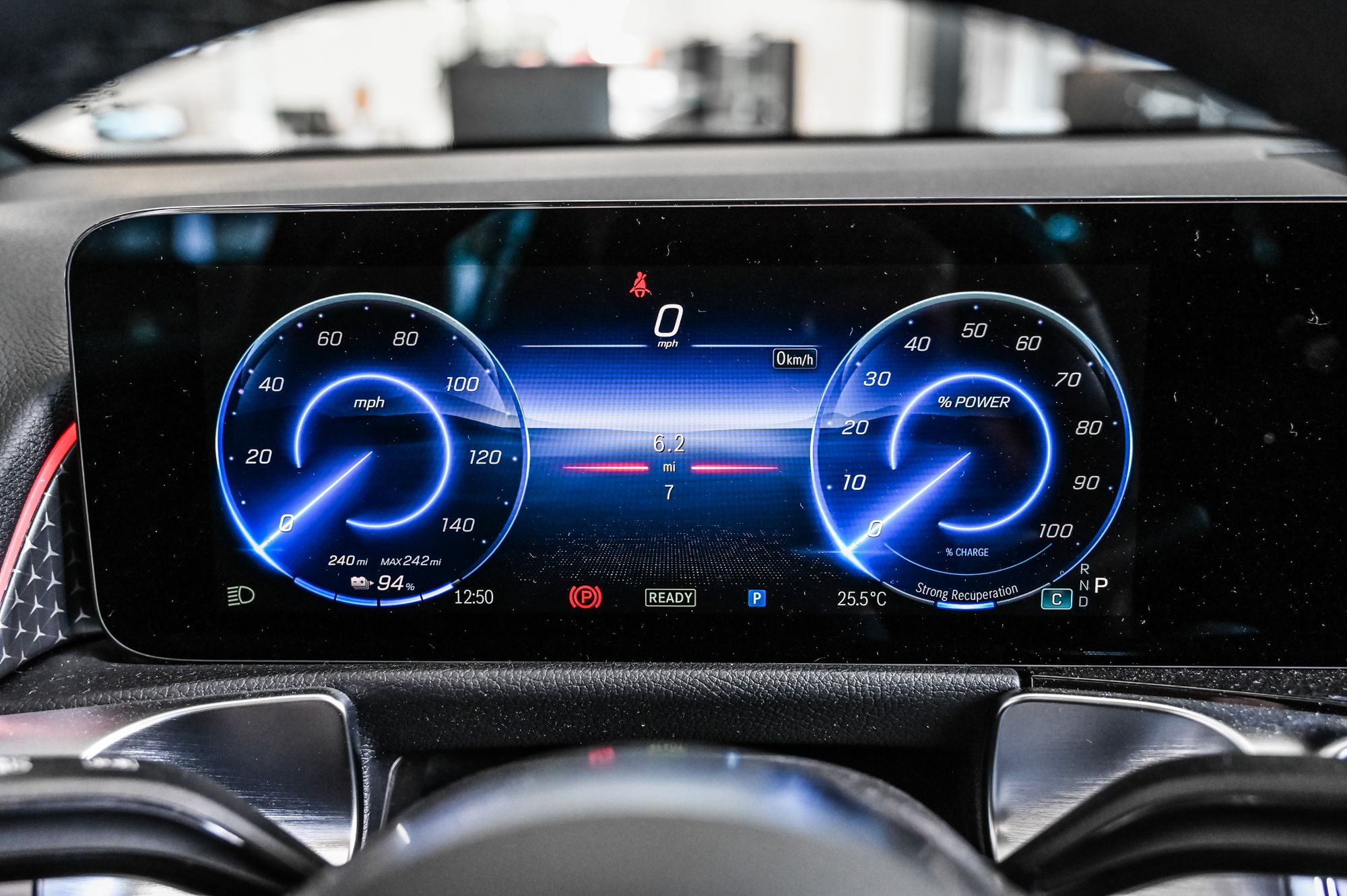 2025 Mercedes-Benz EQB