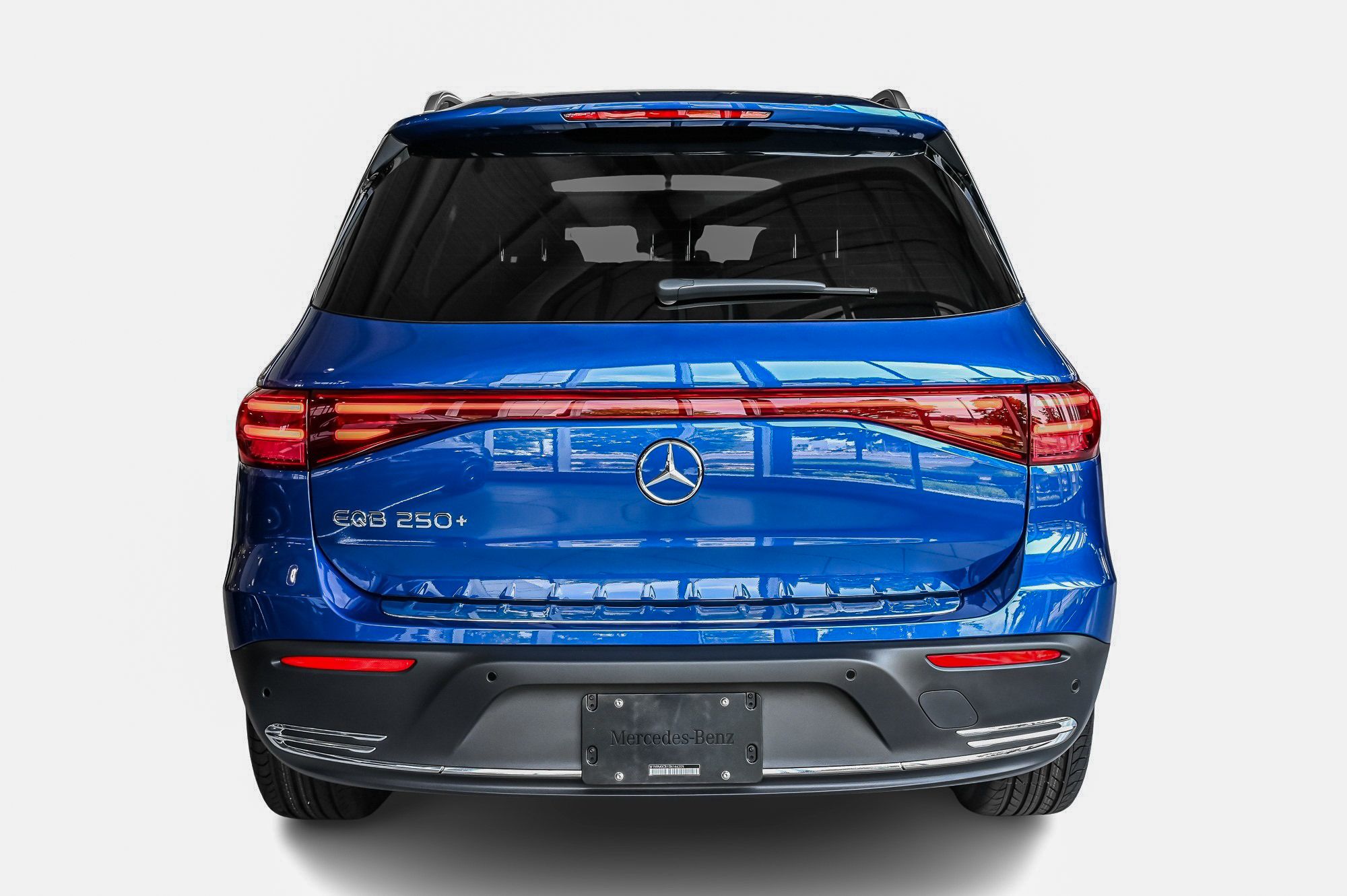 2025 Mercedes-Benz EQB