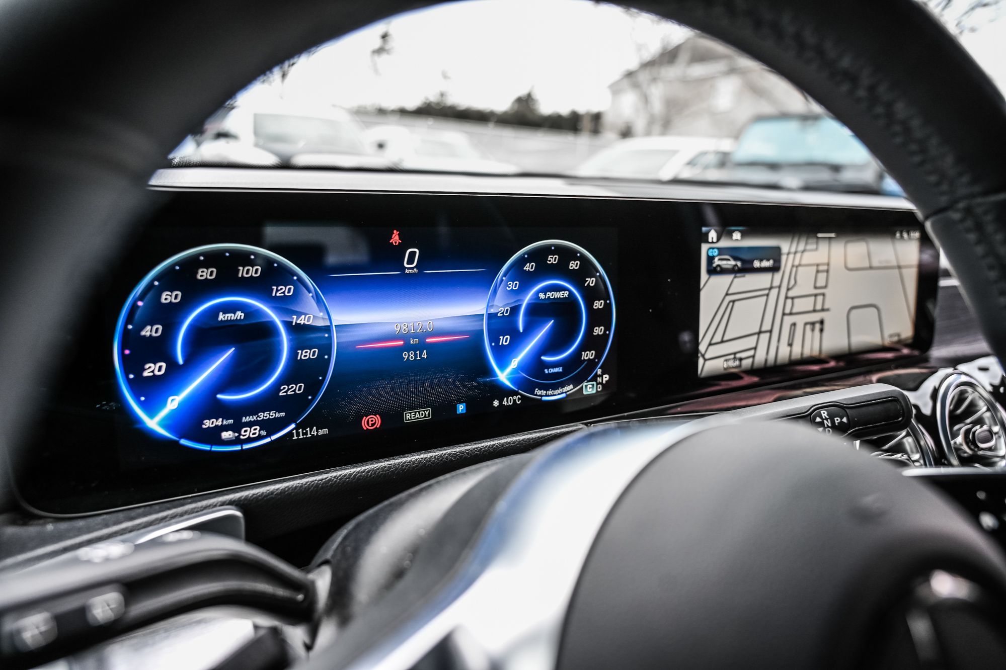 Mercedes-Benz EQB250  2024