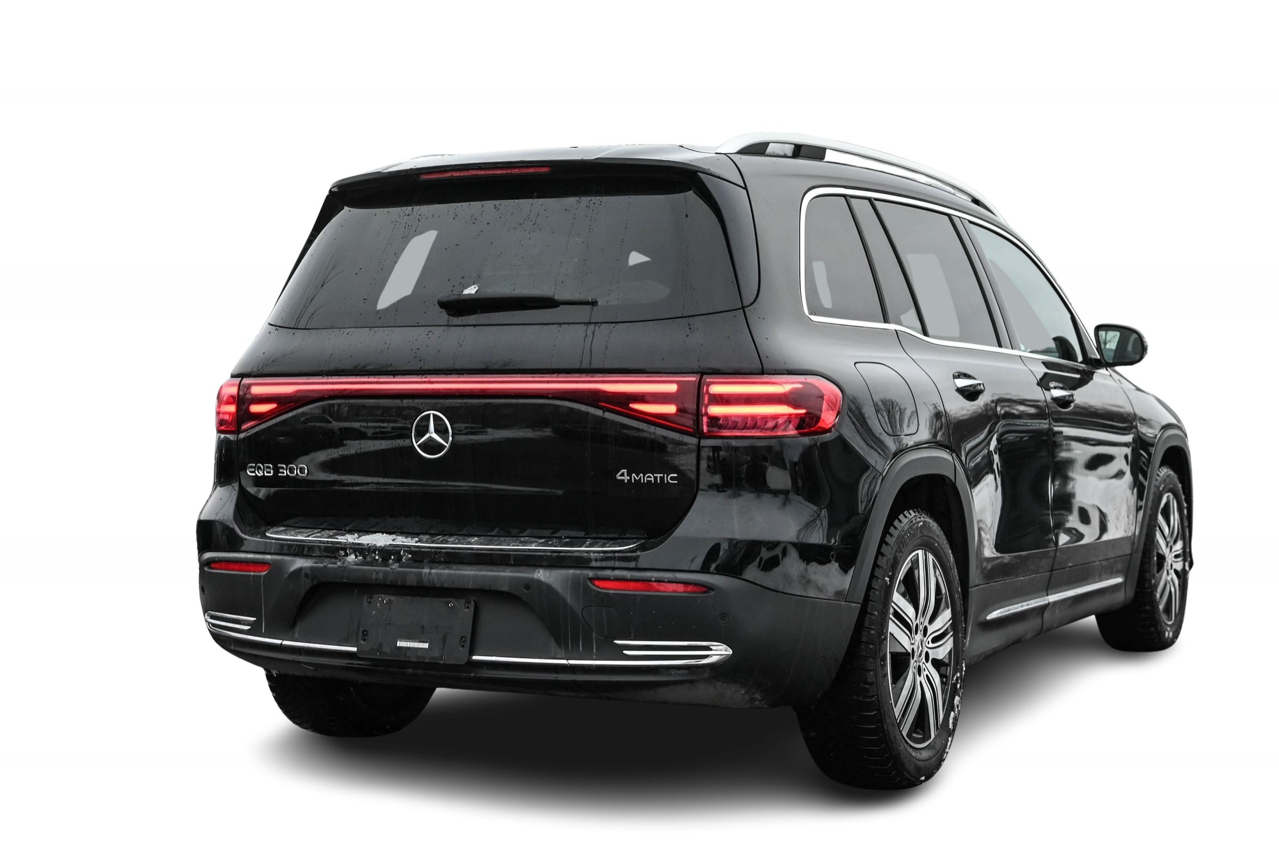 Mercedes-Benz EQB300  2024