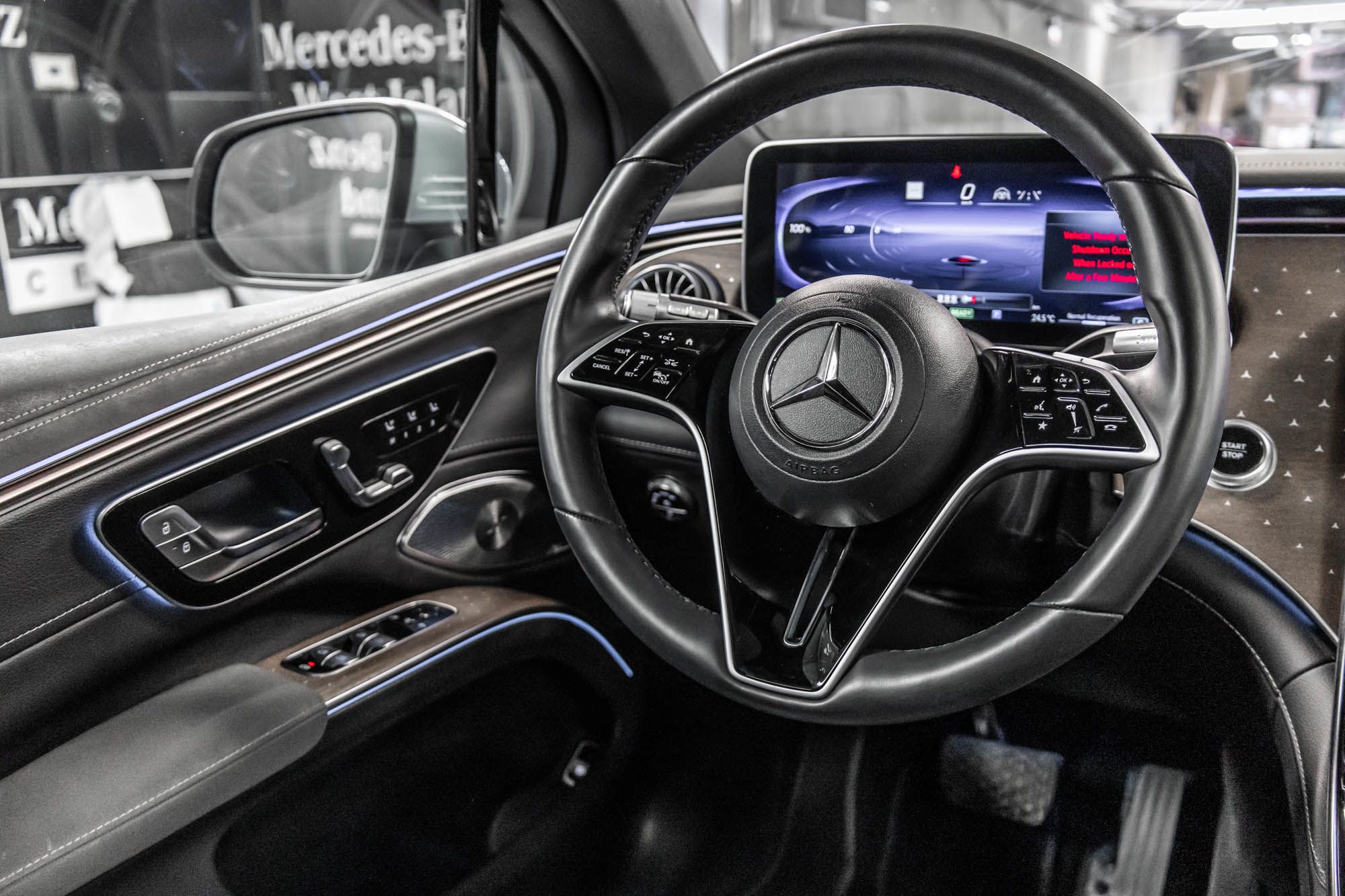 Mercedes-Benz EQS450  2023