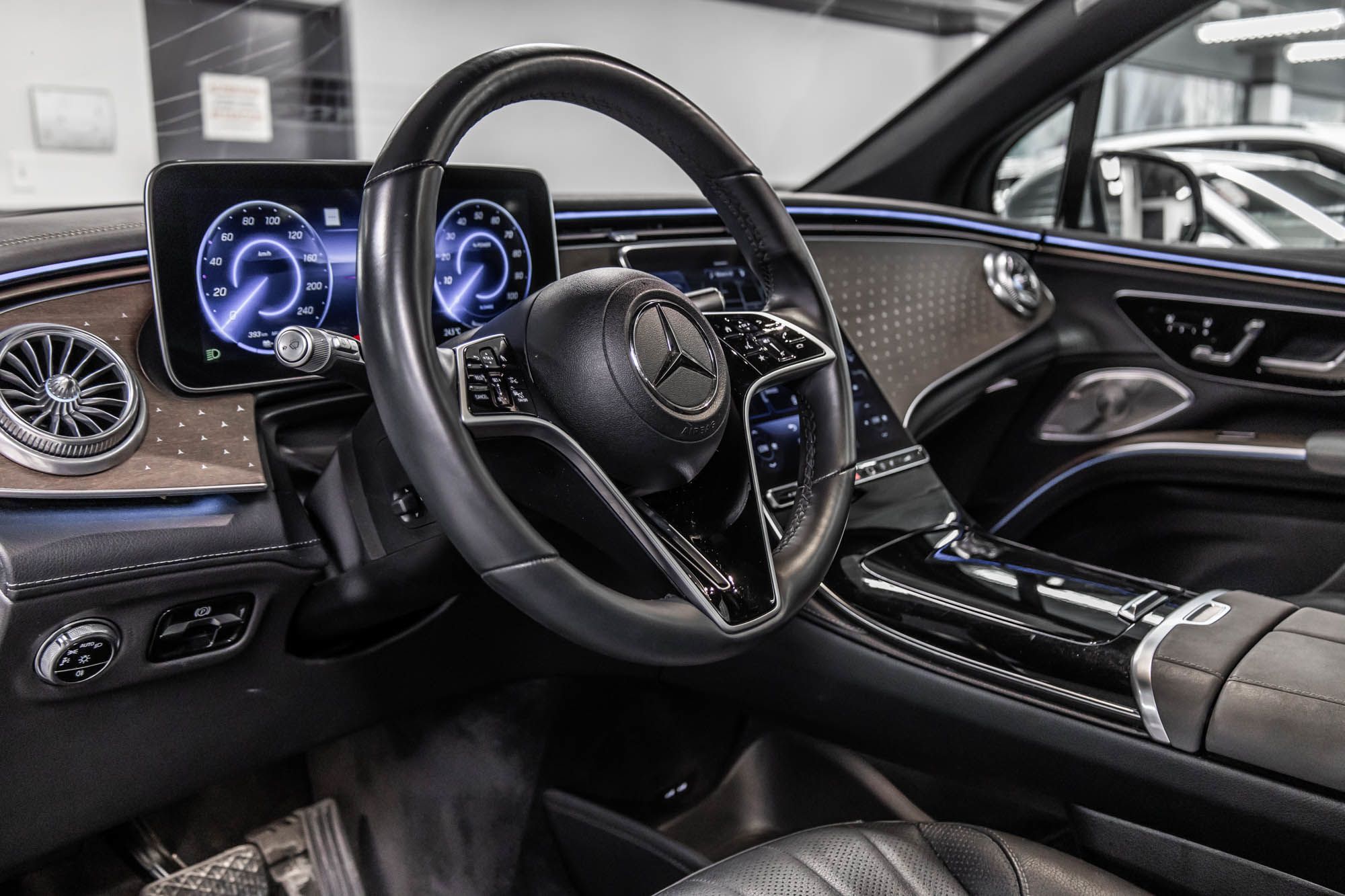 Mercedes-Benz EQS450  2023