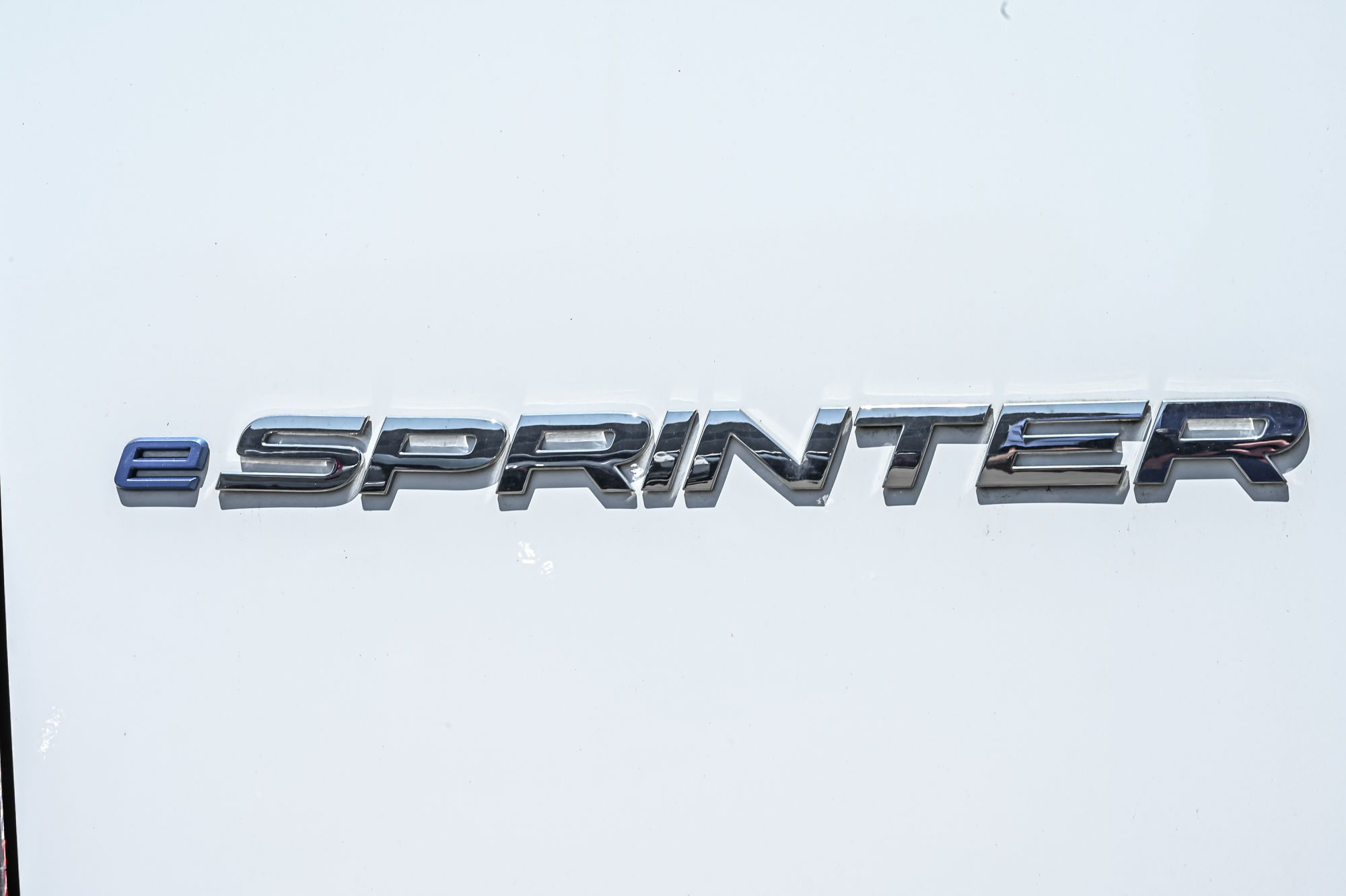 2024 Mercedes-Benz ESprinter Cargo Van in Dollard-des-Ormeaux, Quebec