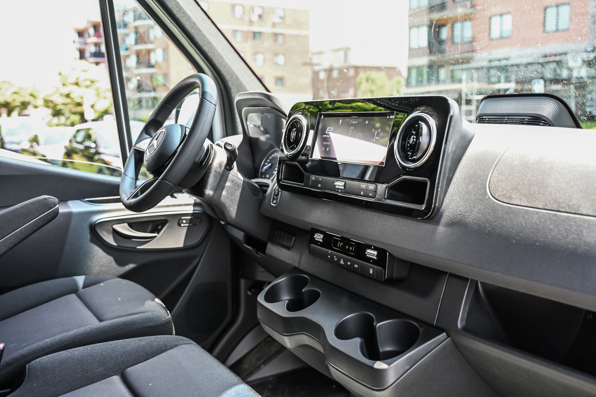 Mercedes-Benz ESprinter  2025 à Dollard-des-Ormeaux, Québec