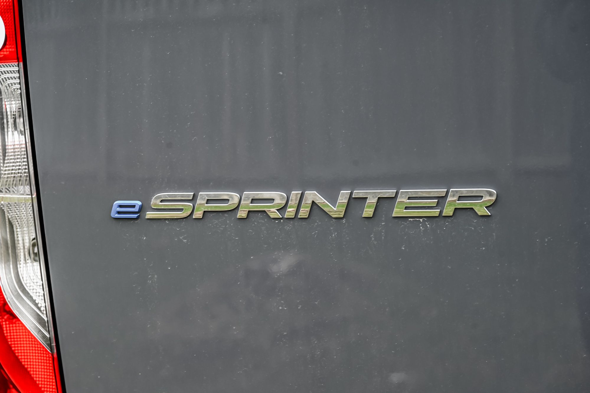 2025 Mercedes-Benz eSprinter Cargo Van in Dollard-des-Ormeaux, Quebec