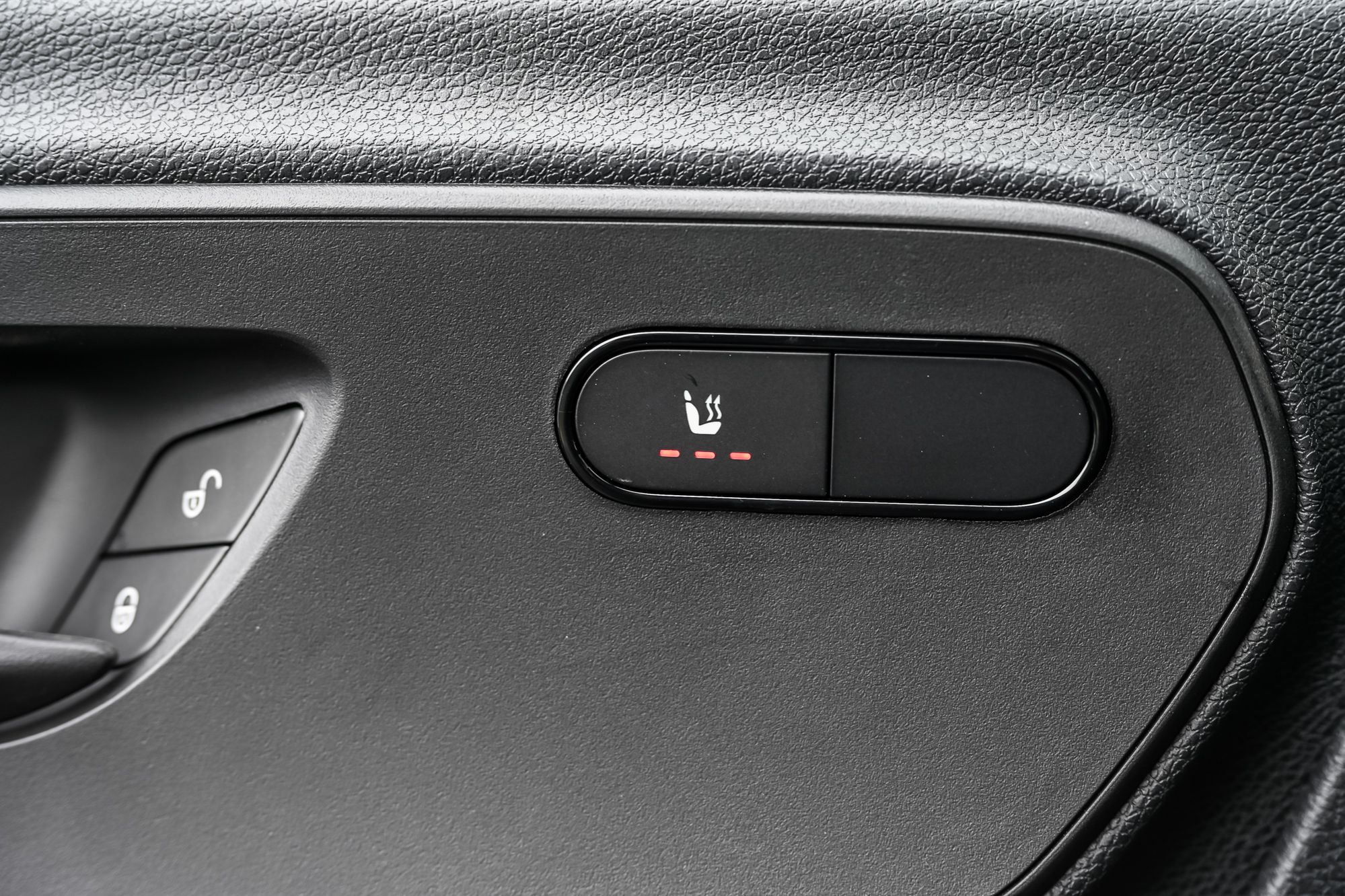 2025 Mercedes-Benz eSprinter Cargo Van in Dollard-des-Ormeaux, Quebec