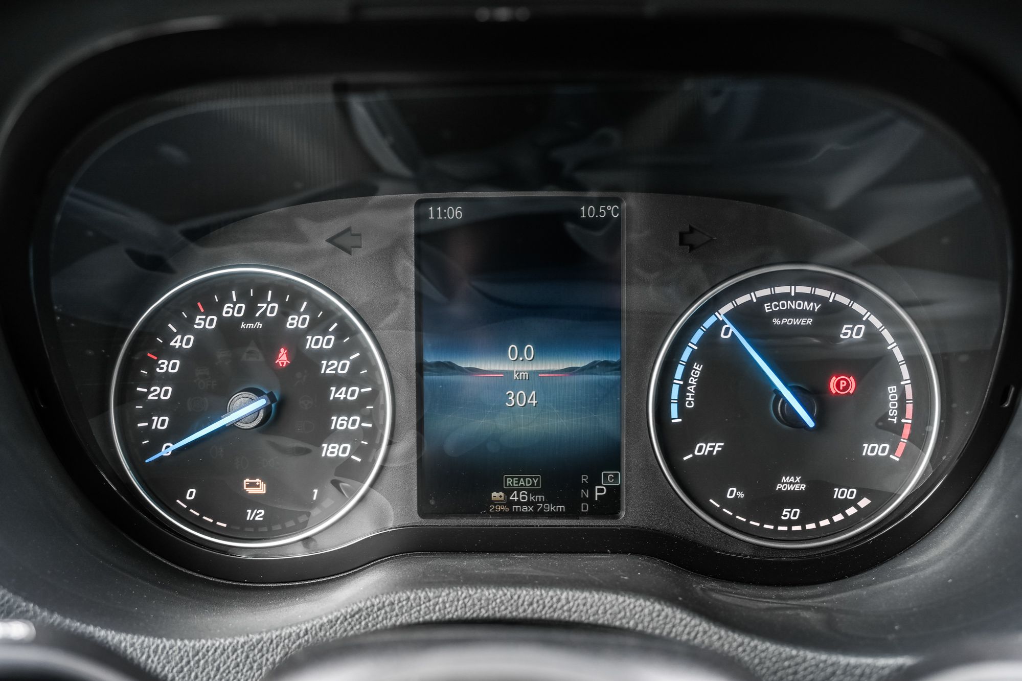 2025 Mercedes-Benz eSprinter Cargo Van in Dollard-des-Ormeaux, Quebec