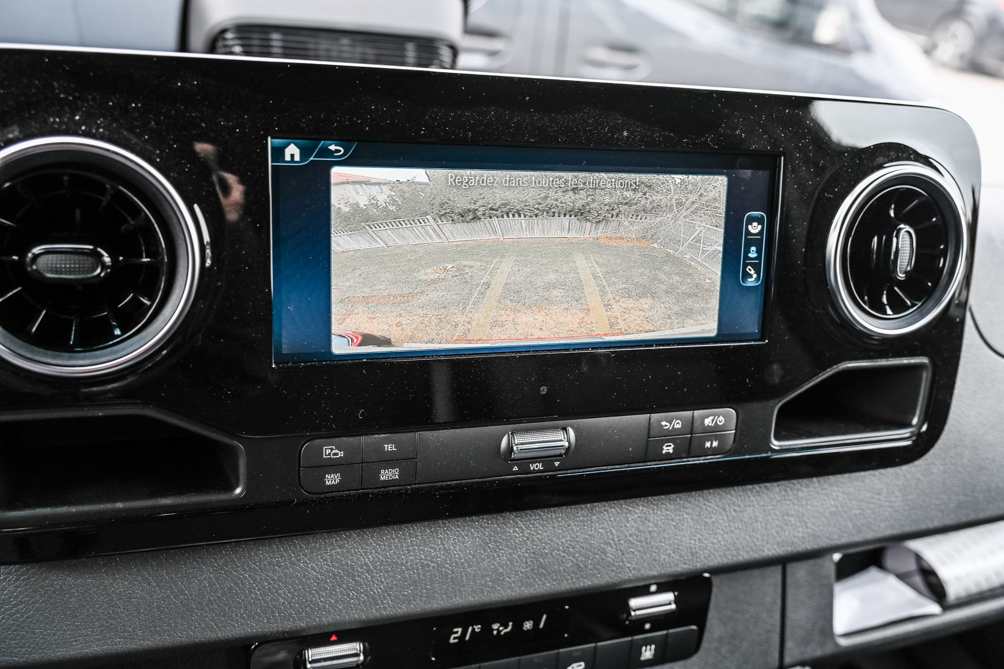 2025 Mercedes-Benz eSprinter Cargo Van in Dollard-des-Ormeaux, Quebec