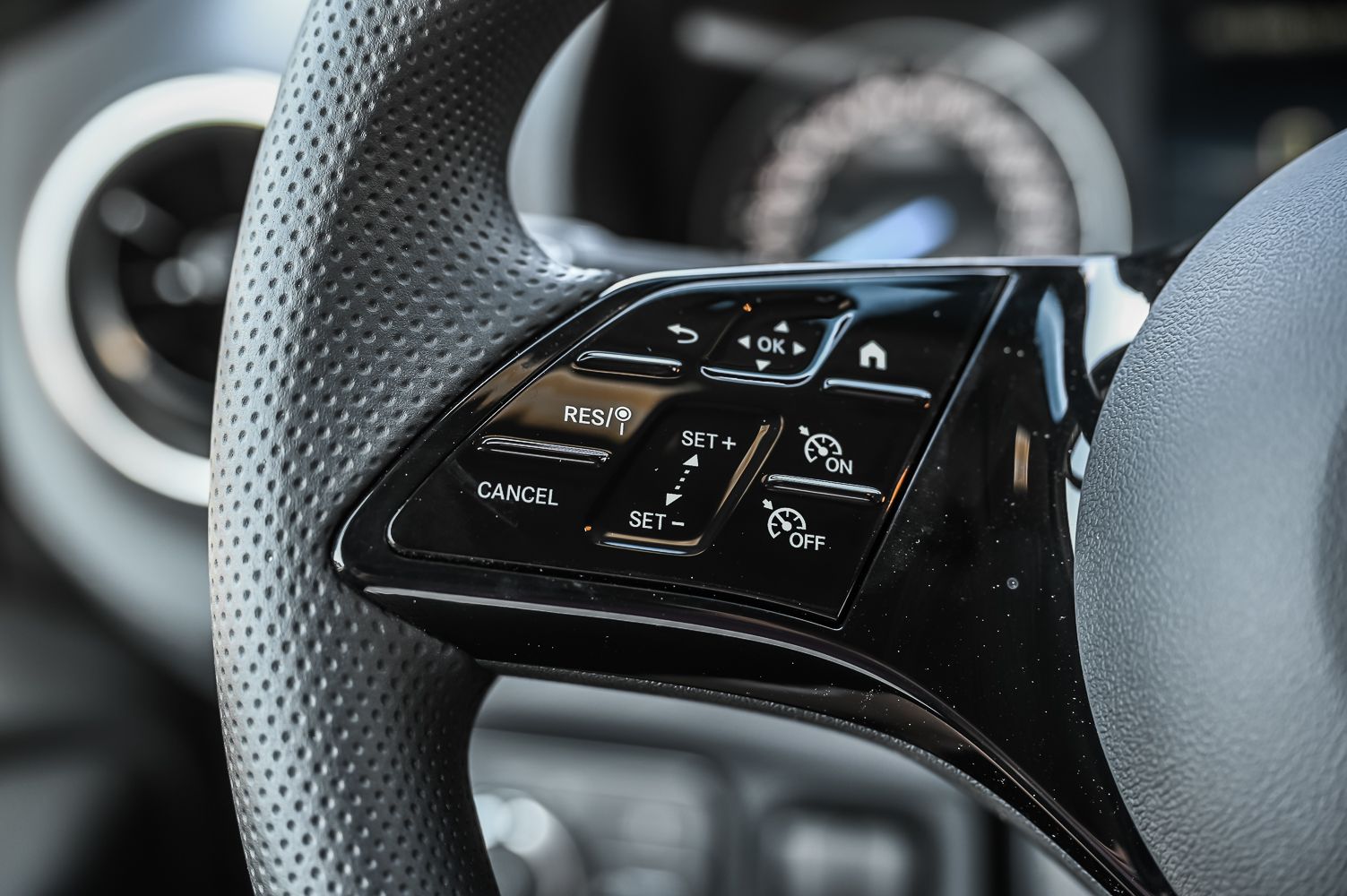 2025 Mercedes-Benz ESprinter in Dollard-des-Ormeaux, Quebec