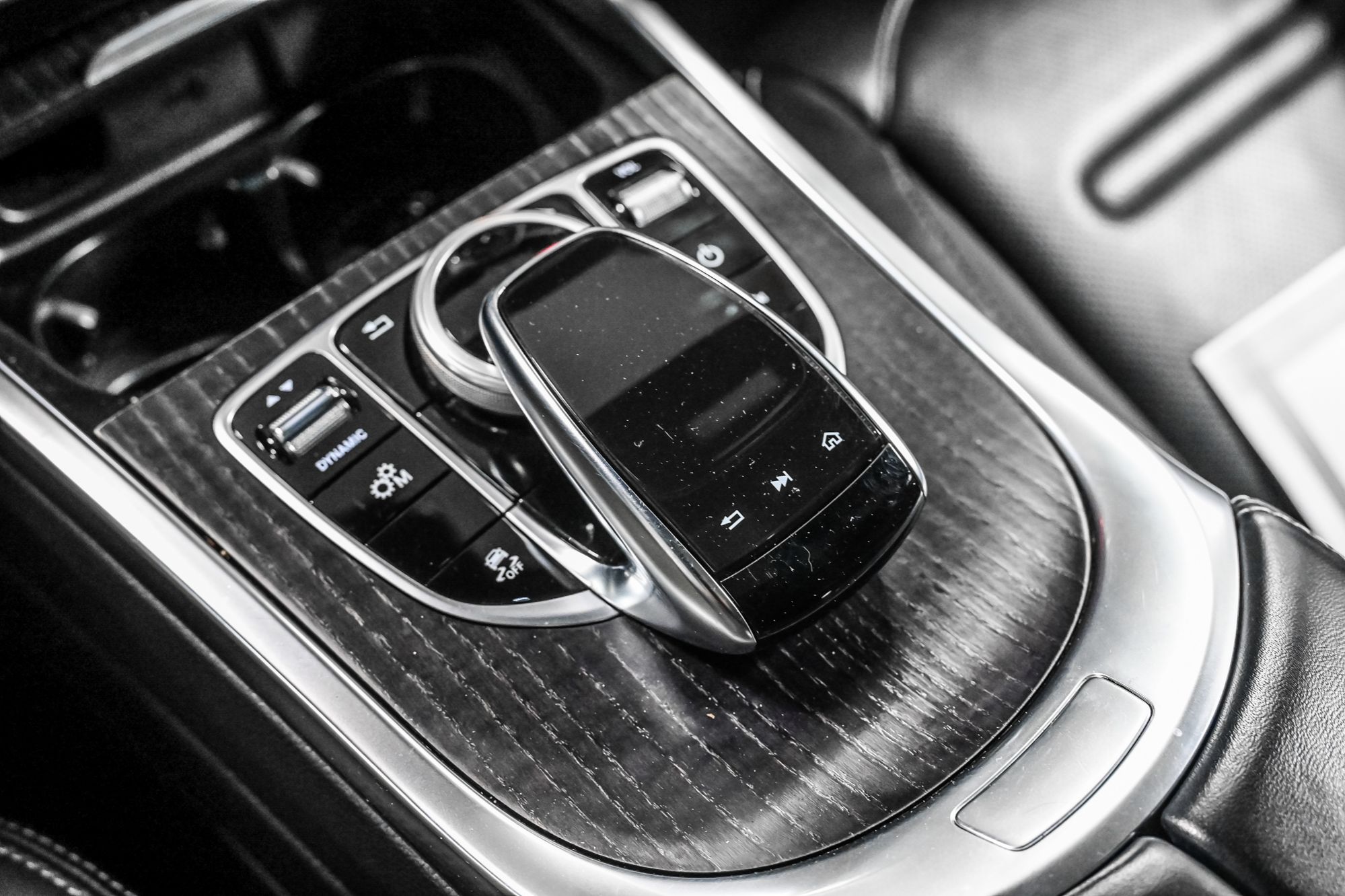 Mercedes-Benz G550  2021