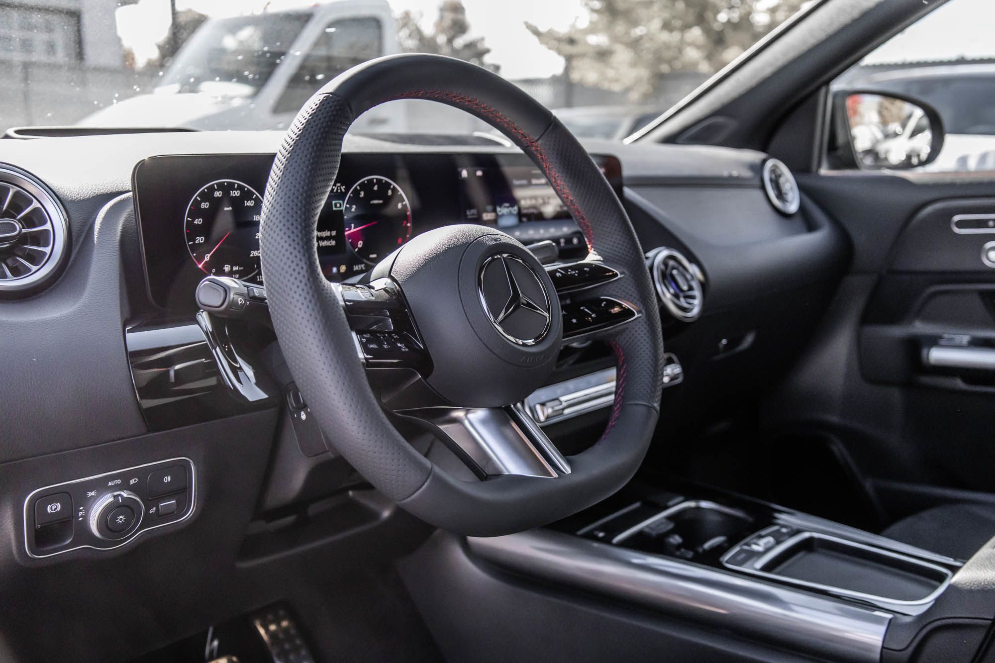 Mercedes-Benz GLA  2026