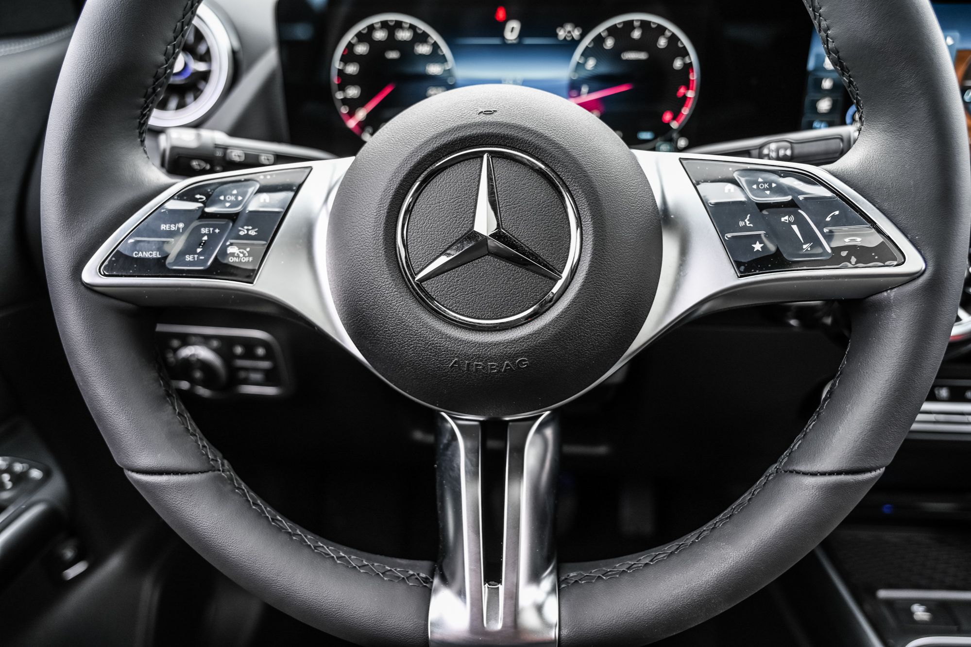 Mercedes-Benz GLA  2026 à Dollard-des-Ormeaux, Québec